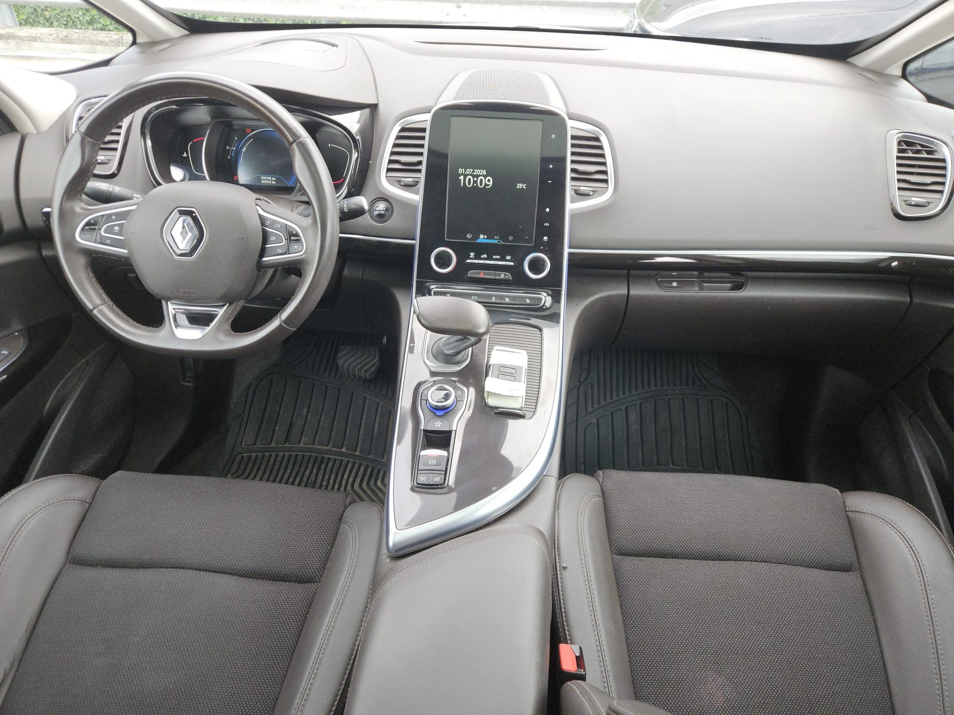 RENAULT Espace 1.6 TCe Intens EDC-image-7
