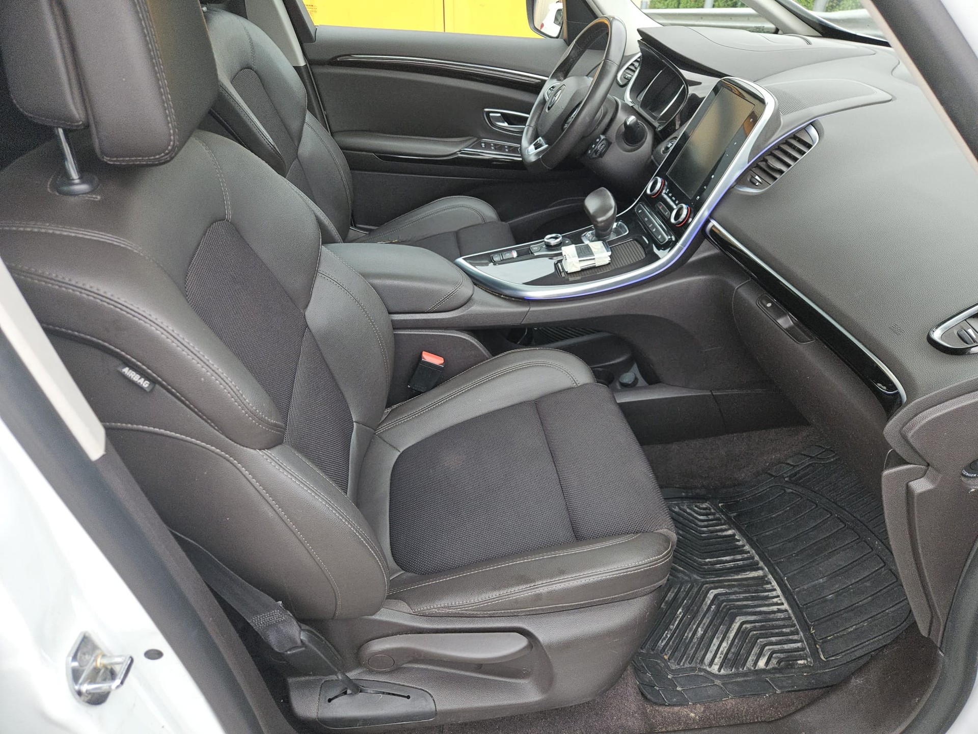 RENAULT Espace 1.6 TCe Intens EDC-image-6