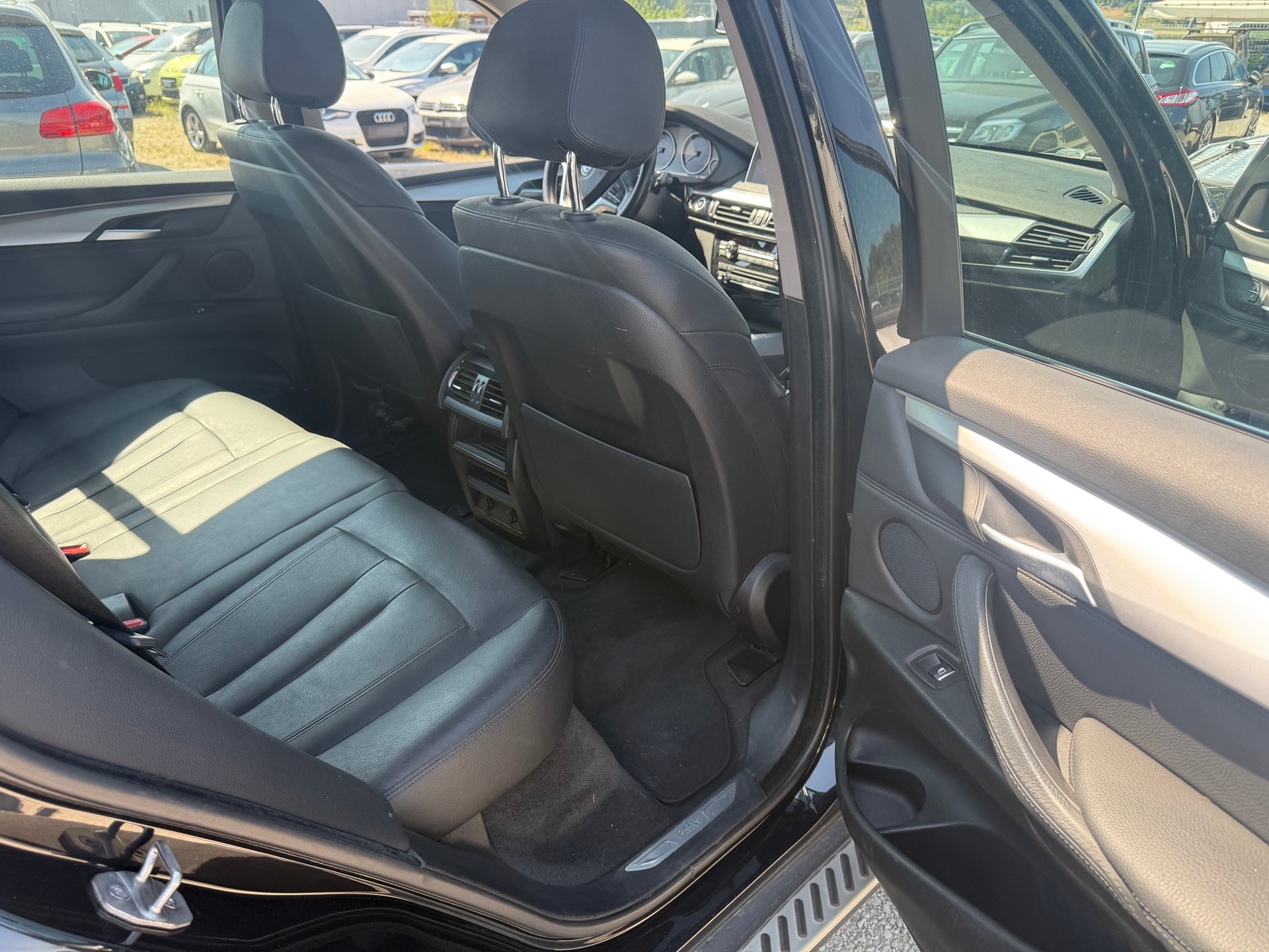 BMW X5 xDrive 30d Steptronic-image-9