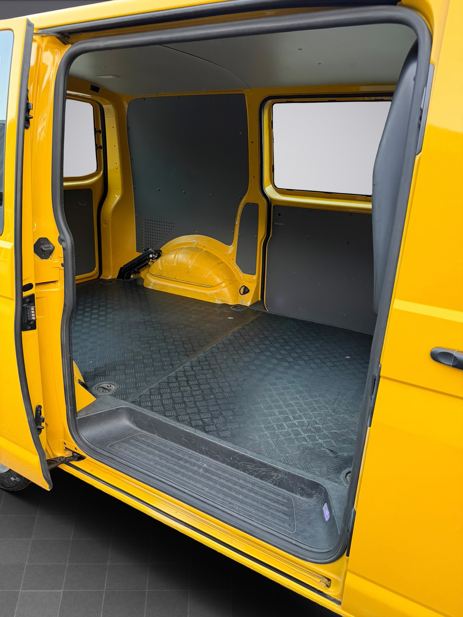 VW T6.1 2.0 TDI 4Motion DSG * Automat * Rückfahrkamera * Flügeltüre * L&R Schiebetüre *-image-16