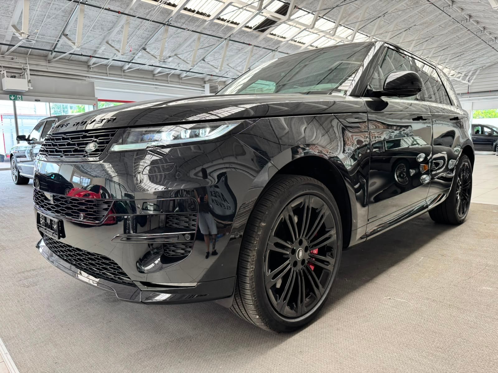 LAND ROVER Range Rover Sport P550e 3.0 Si6 PHEV Autobiography Automatic-image-4