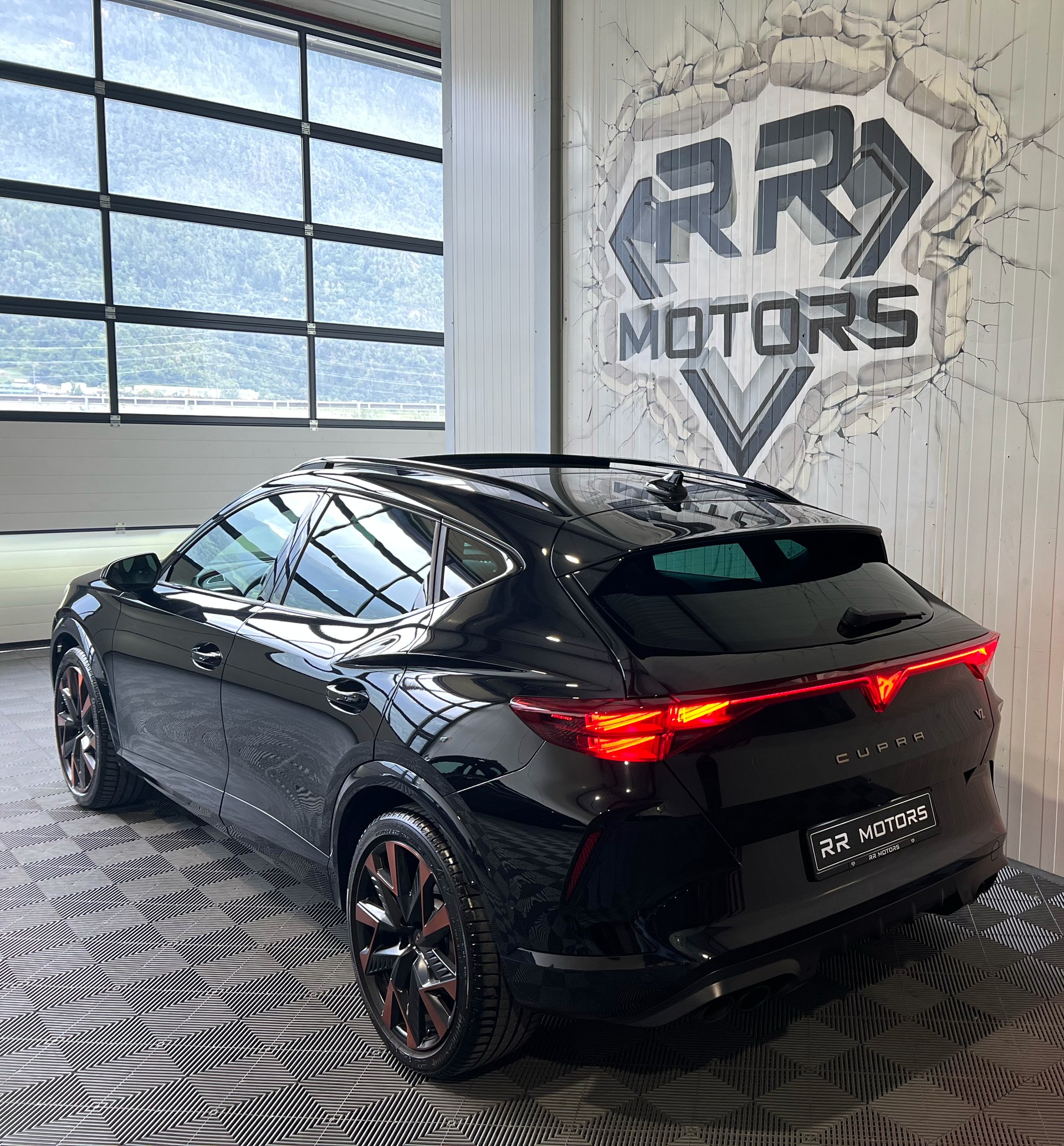 CUPRA Formentor 2.0TSI VZ 4Drive DSG-image-2