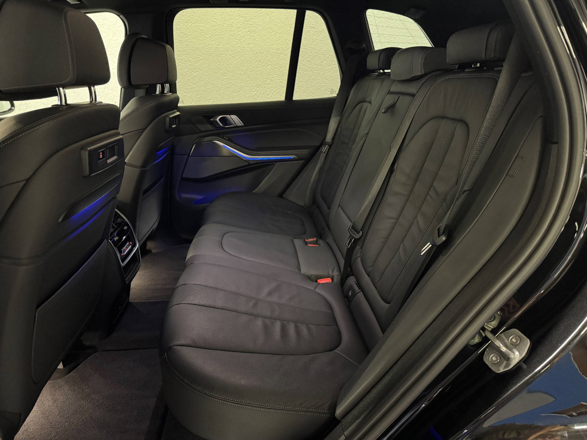 BMW X5 M50d xDrive-image-4