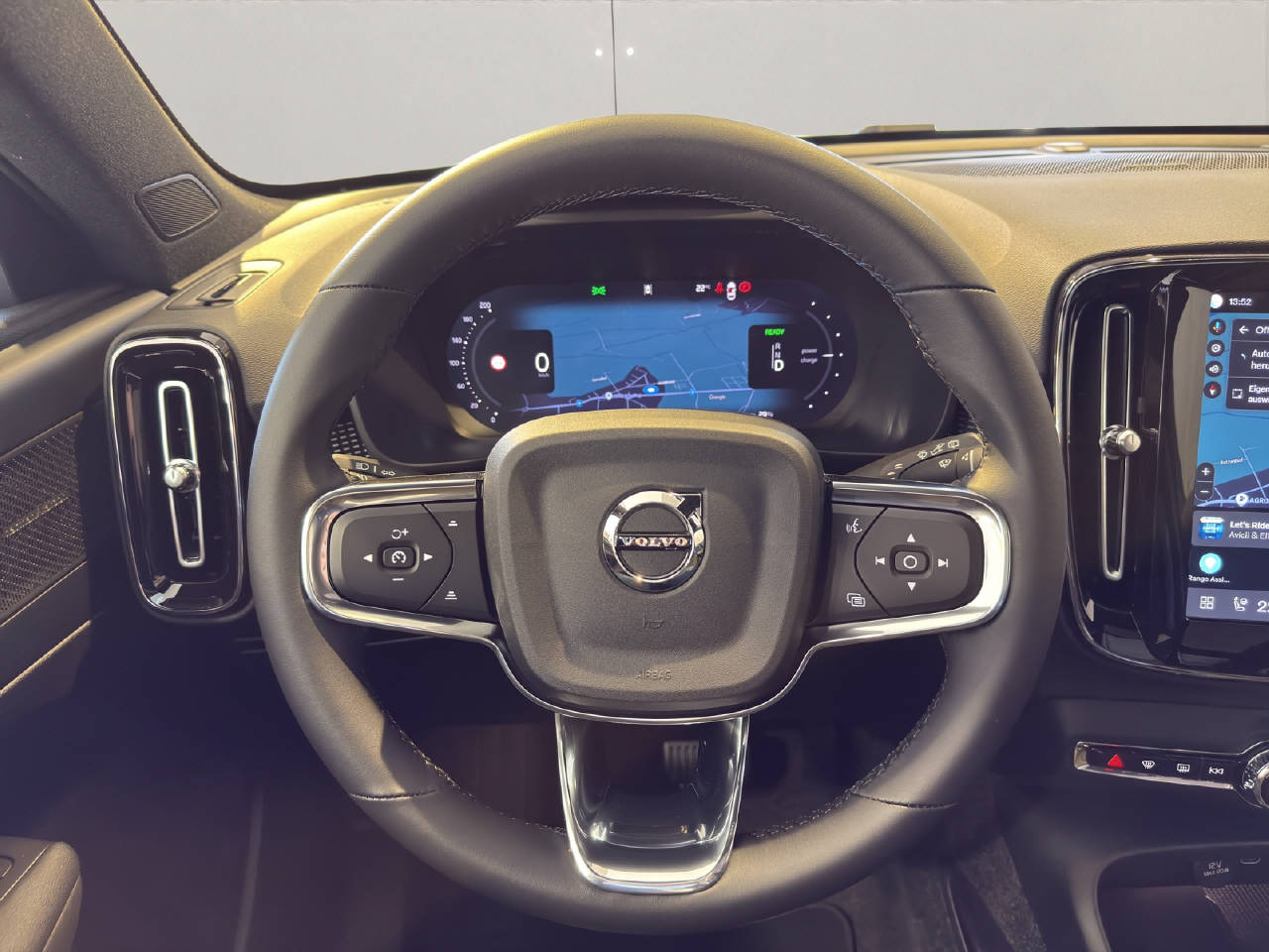 VOLVO EX40 Twin Ultra AWD-image-7