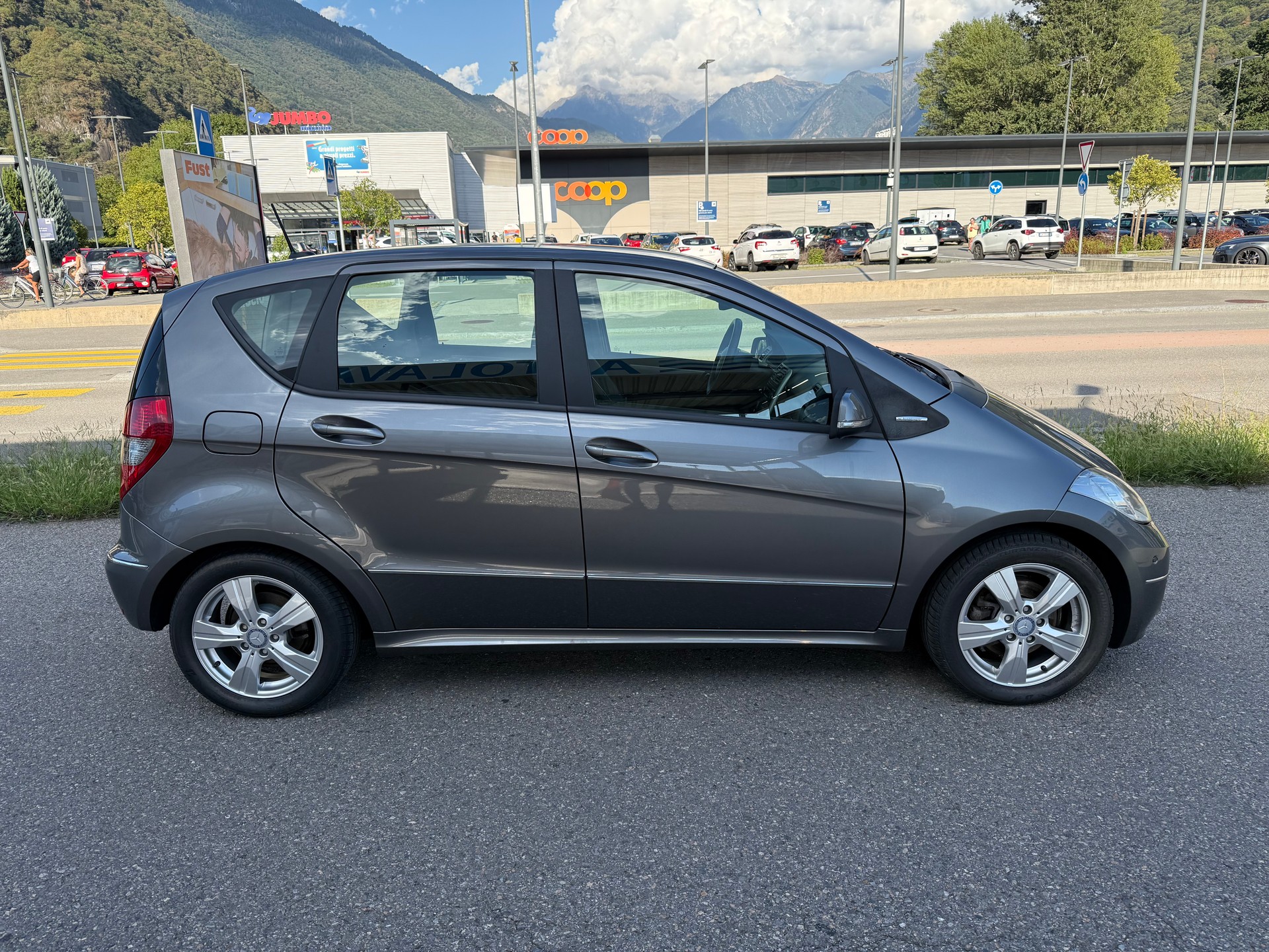 MERCEDES-BENZ A 180 CDI Avantgarde-image-0