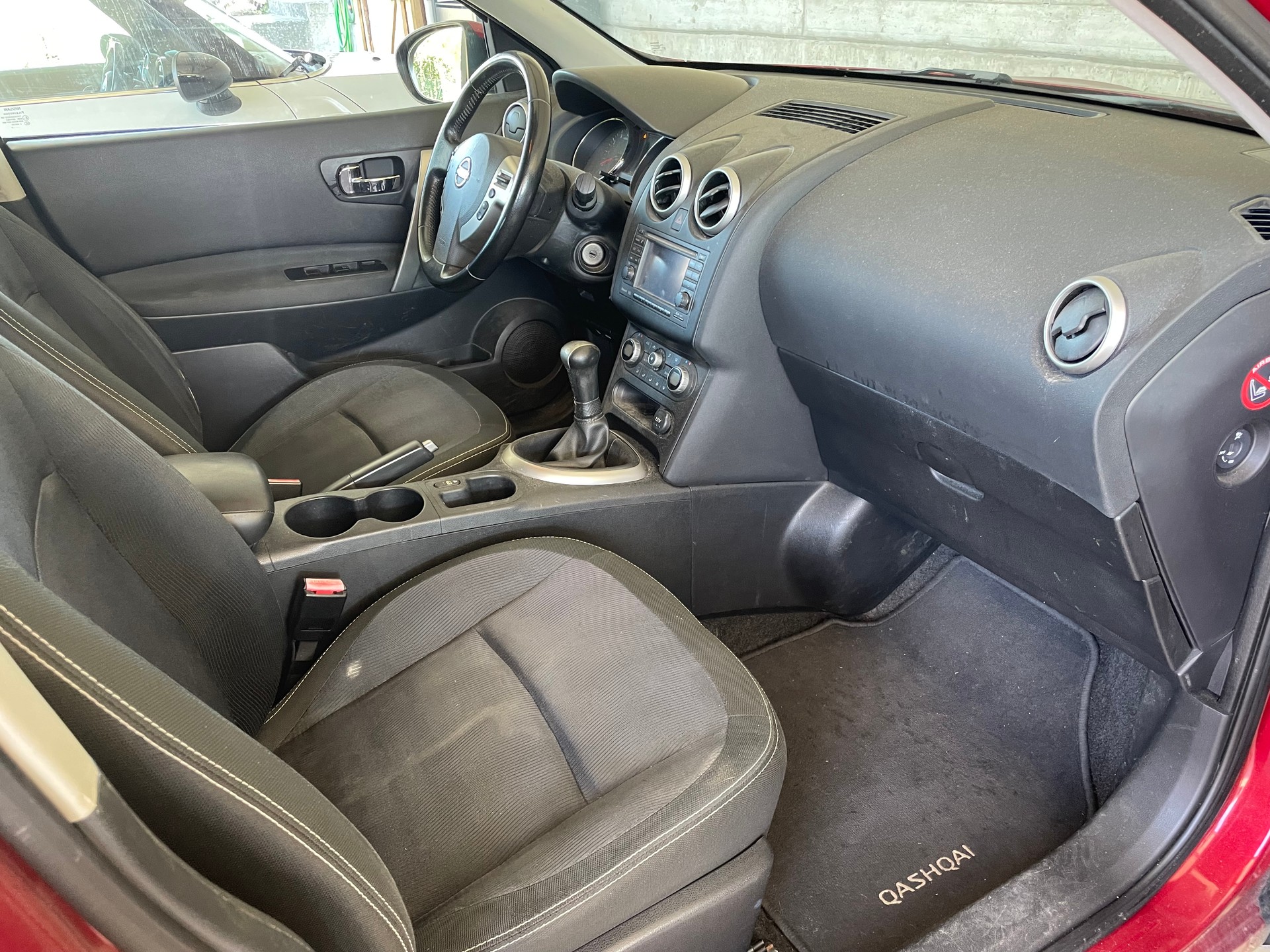 NISSAN Qashqai 1.6 acenta-image-9