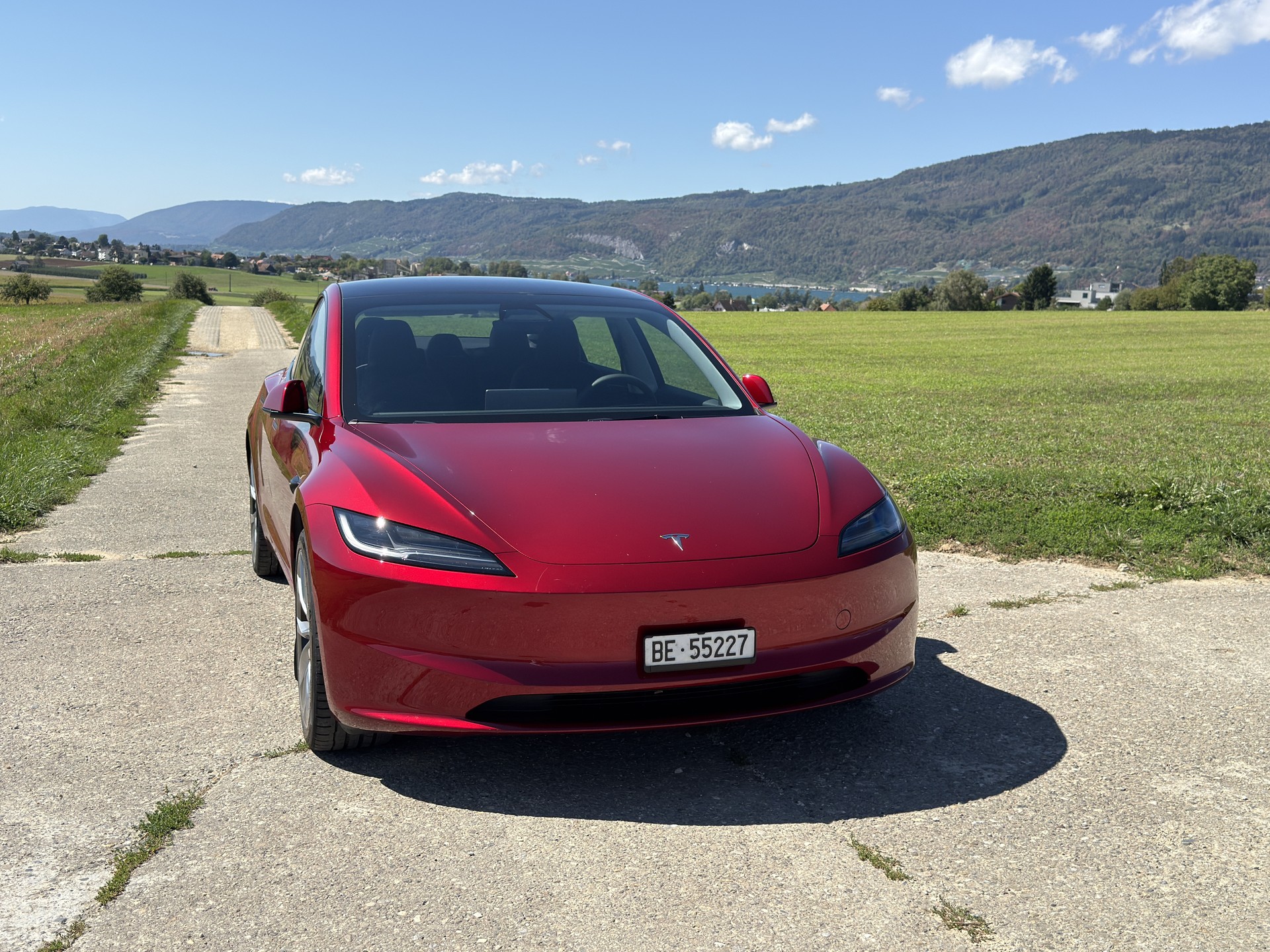 TESLA MODEL 3 Long Range Dual Motor AWD-image-0