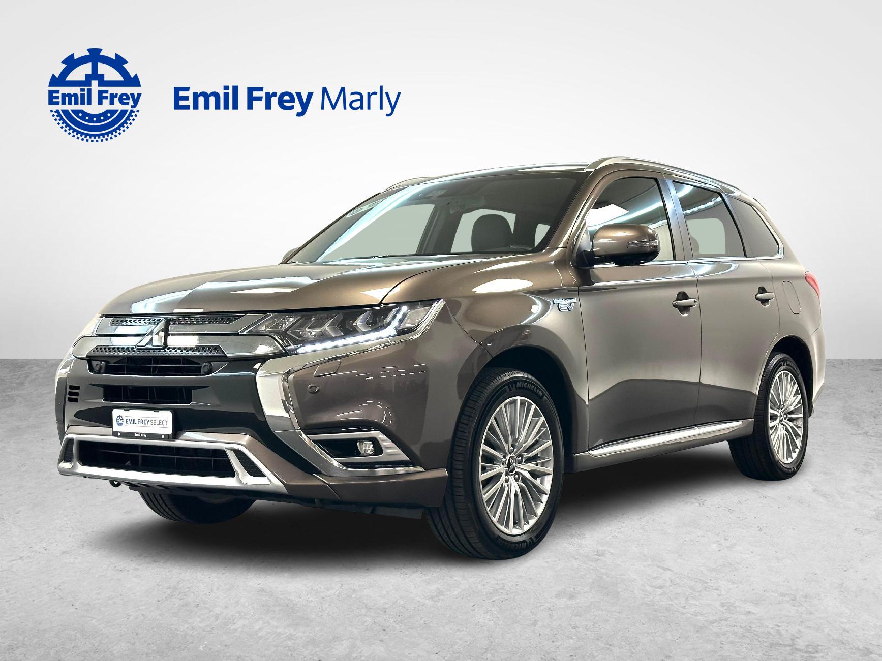 MITSUBISHI Outlander 2.4 PHEV Diamond-image-0