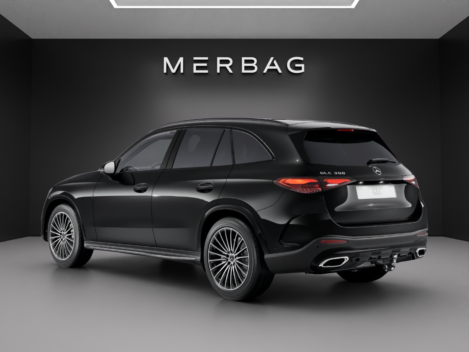 MERCEDES-BENZ GLC 300-image-3