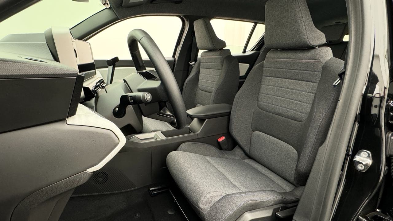RENAULT R4 E-Tech Comfort Range 52 kWh Evolution-image-4