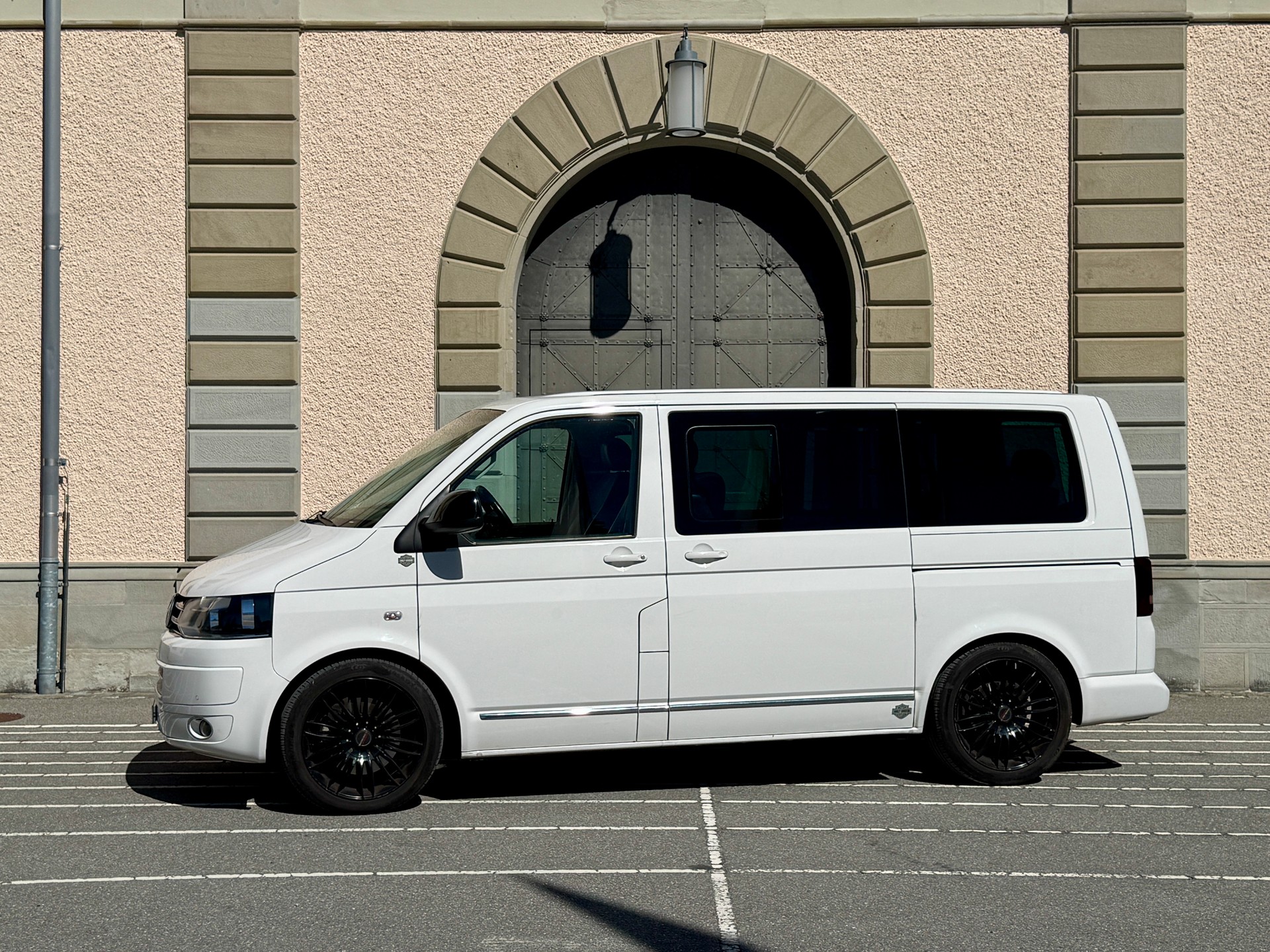 VW VW T5.2 Multivan Highline 2.0 BiTDI 4Motion DSG – 7-Sitzer – Austauschmotor-image-2
