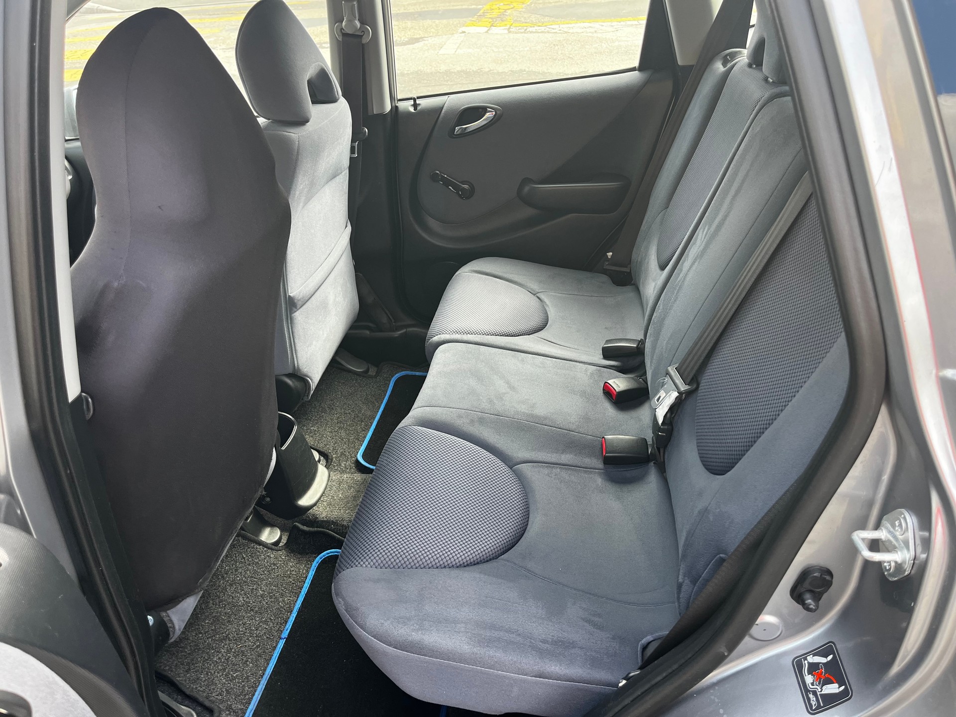 HONDA Jazz 1.4i ES-image-9