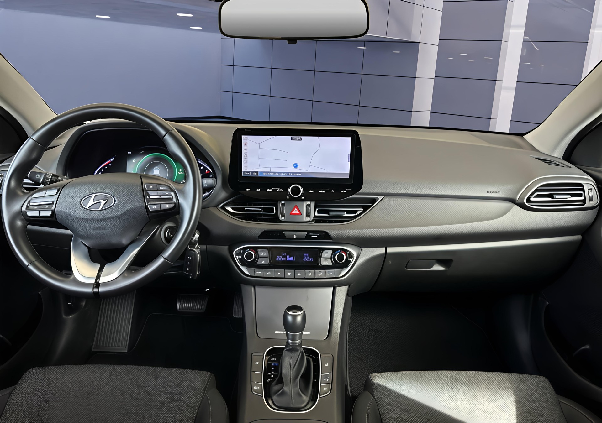 HYUNDAI 1.5 T-GDi Amplia-image-4