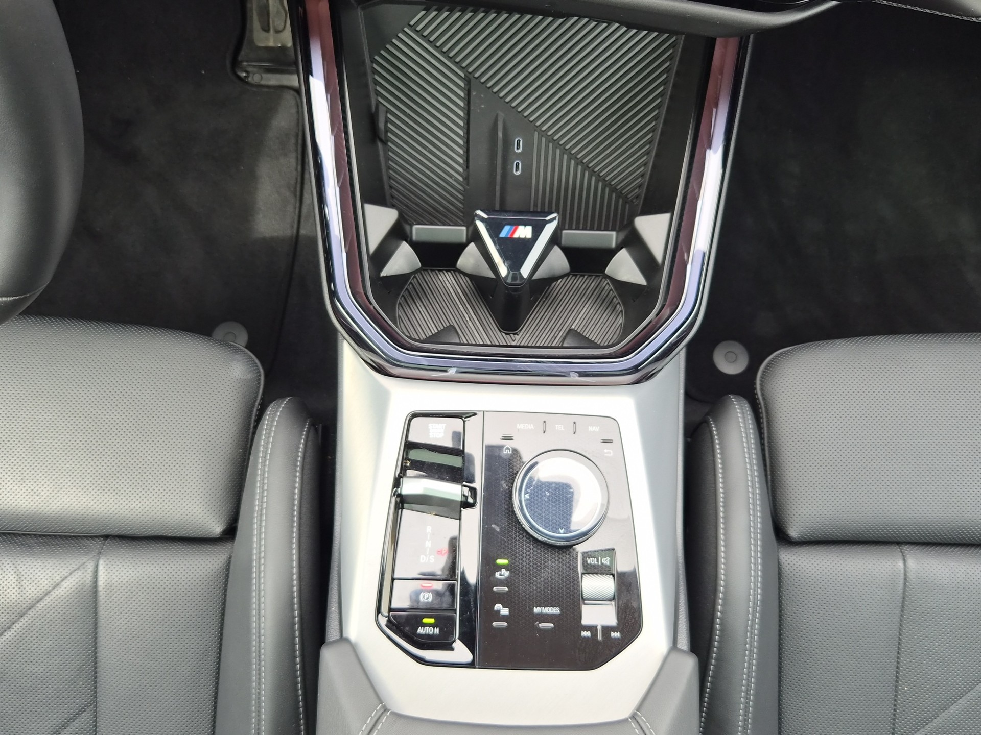 BMW X3 xDrive 30e M Sport Pro-image-17