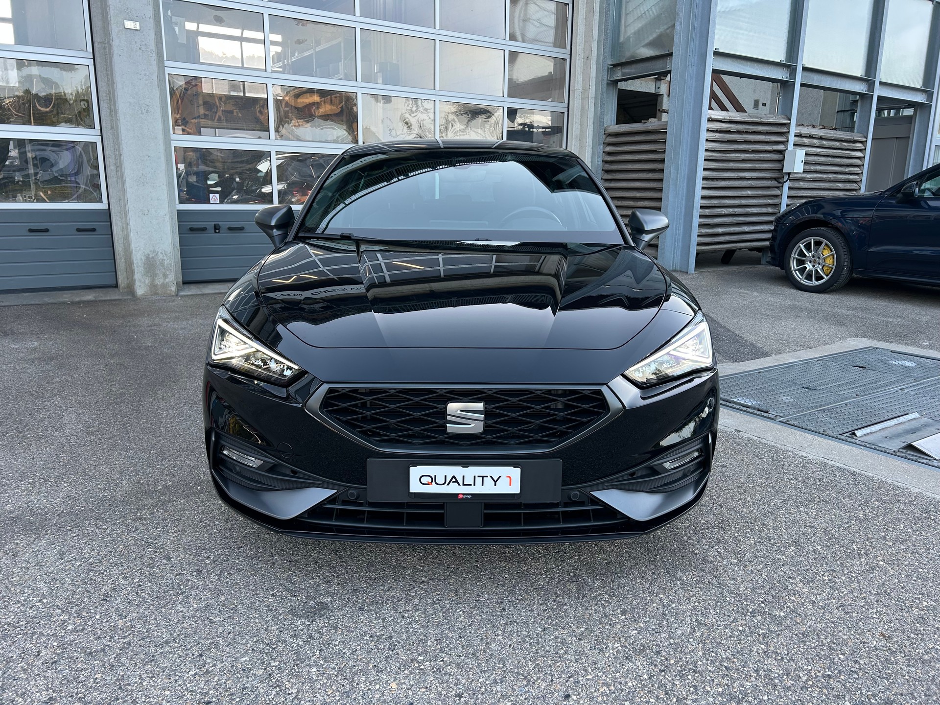 SEAT Leon 1.5 eTSI mHEV DSG FR Garantie bis 04.2019-image-9
