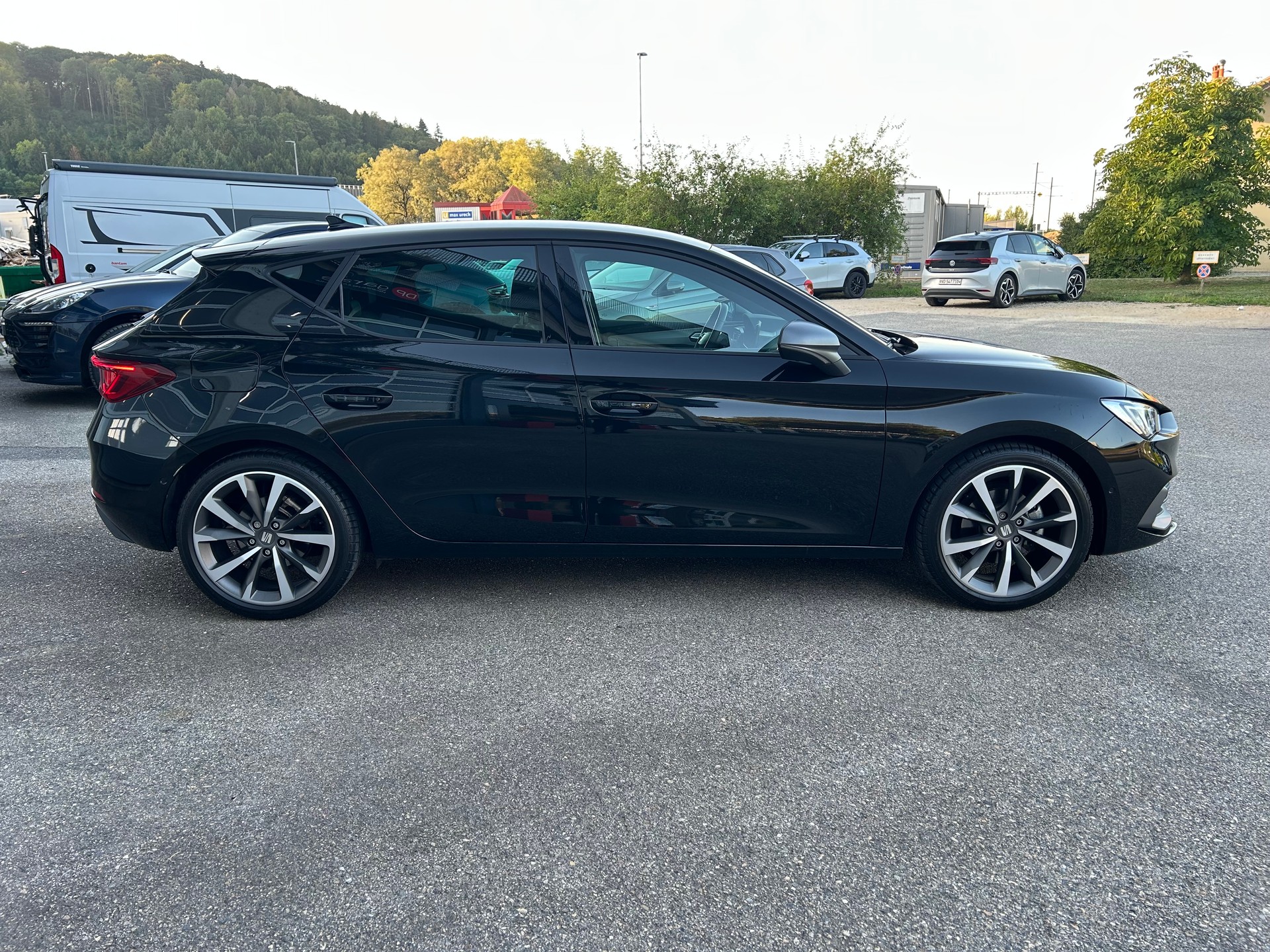 SEAT Leon 1.5 eTSI mHEV DSG FR Garantie bis 04.2019-image-7