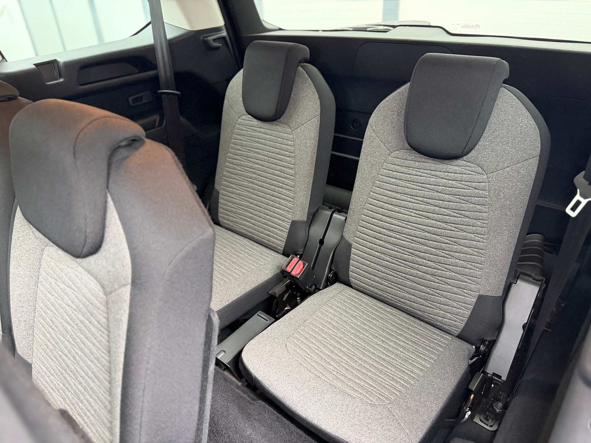CITROEN Grand C4 Spacetourer 2.0 BlueHDi Origins EAT8-image-8