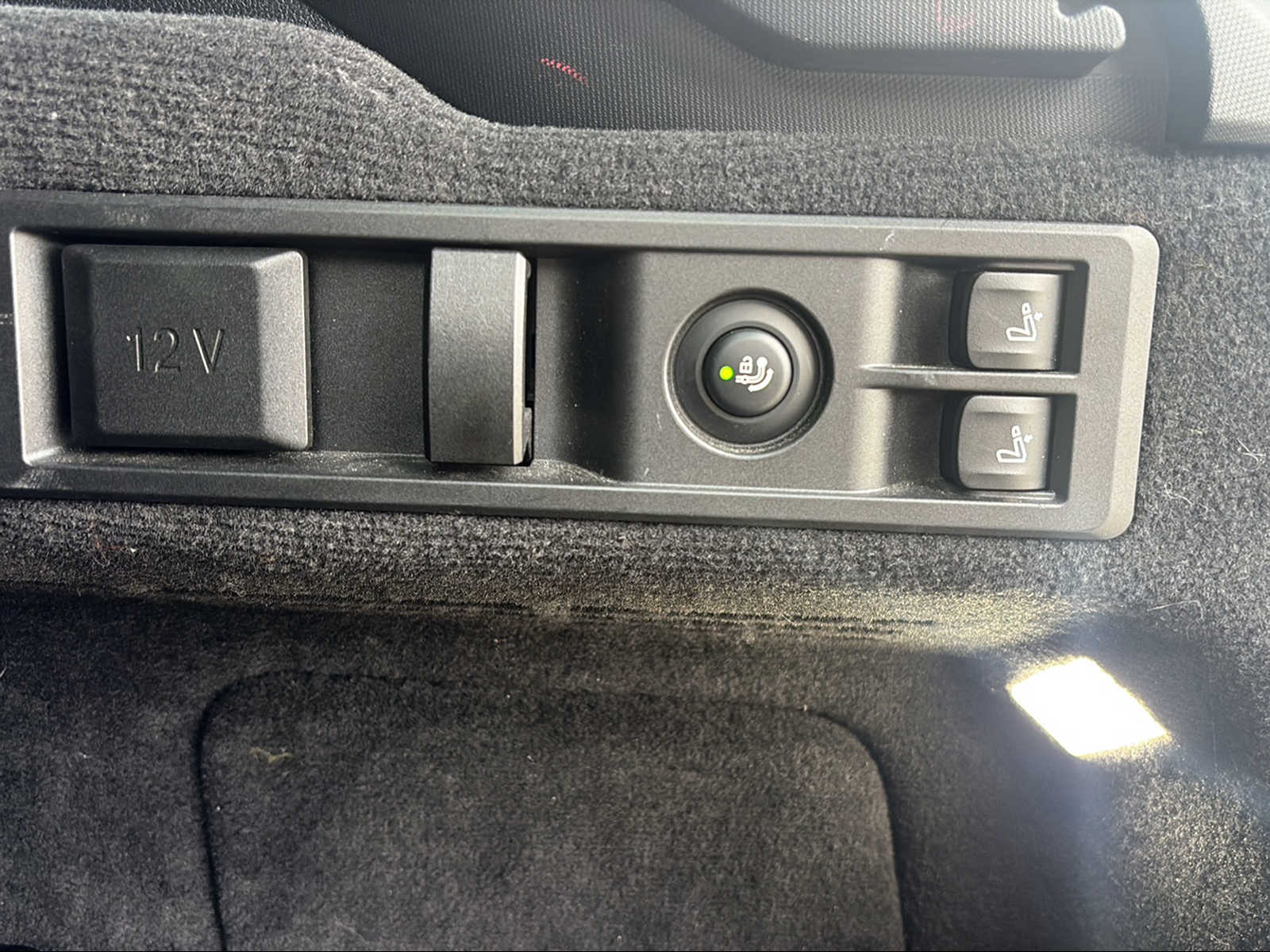 BMW 320d xDrive 48V Touring M Sport Steptronic-image-10
