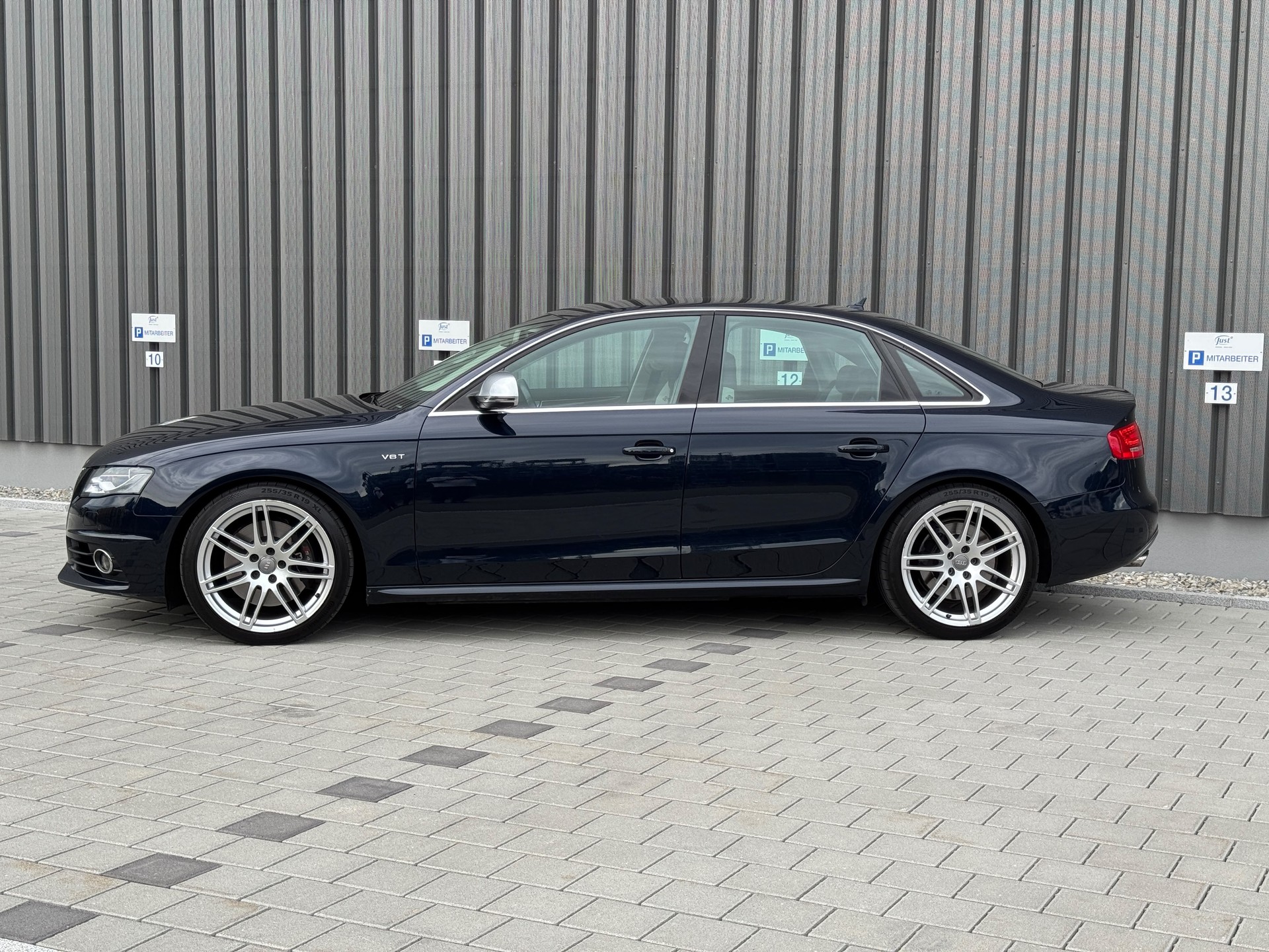 AUDI S4 Limousine 3.0 TFSI quattro S-tronic-image-3
