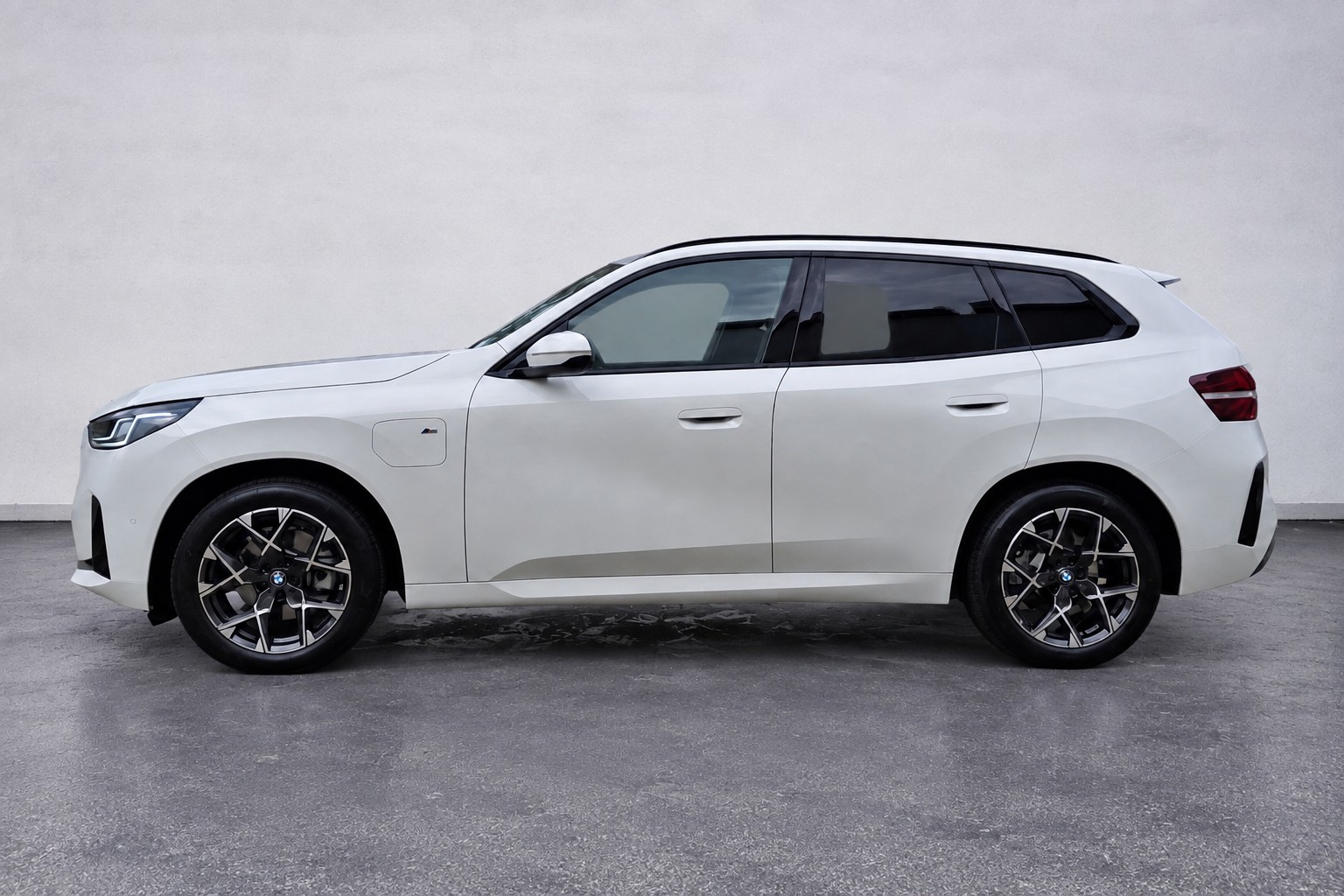 BMW X3 xDrive 30e-image-2