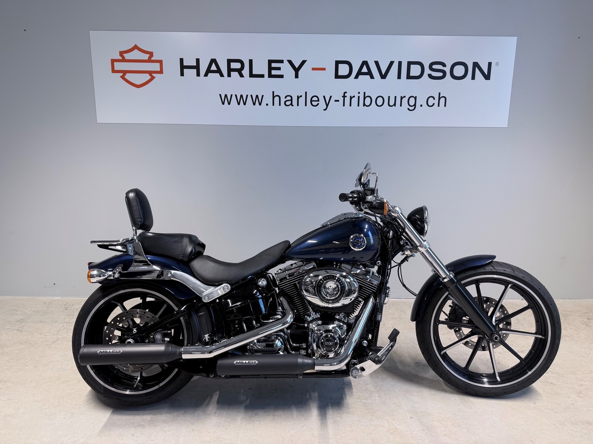 HARLEY-DAVIDSON FXSB Breakout 103 ABS