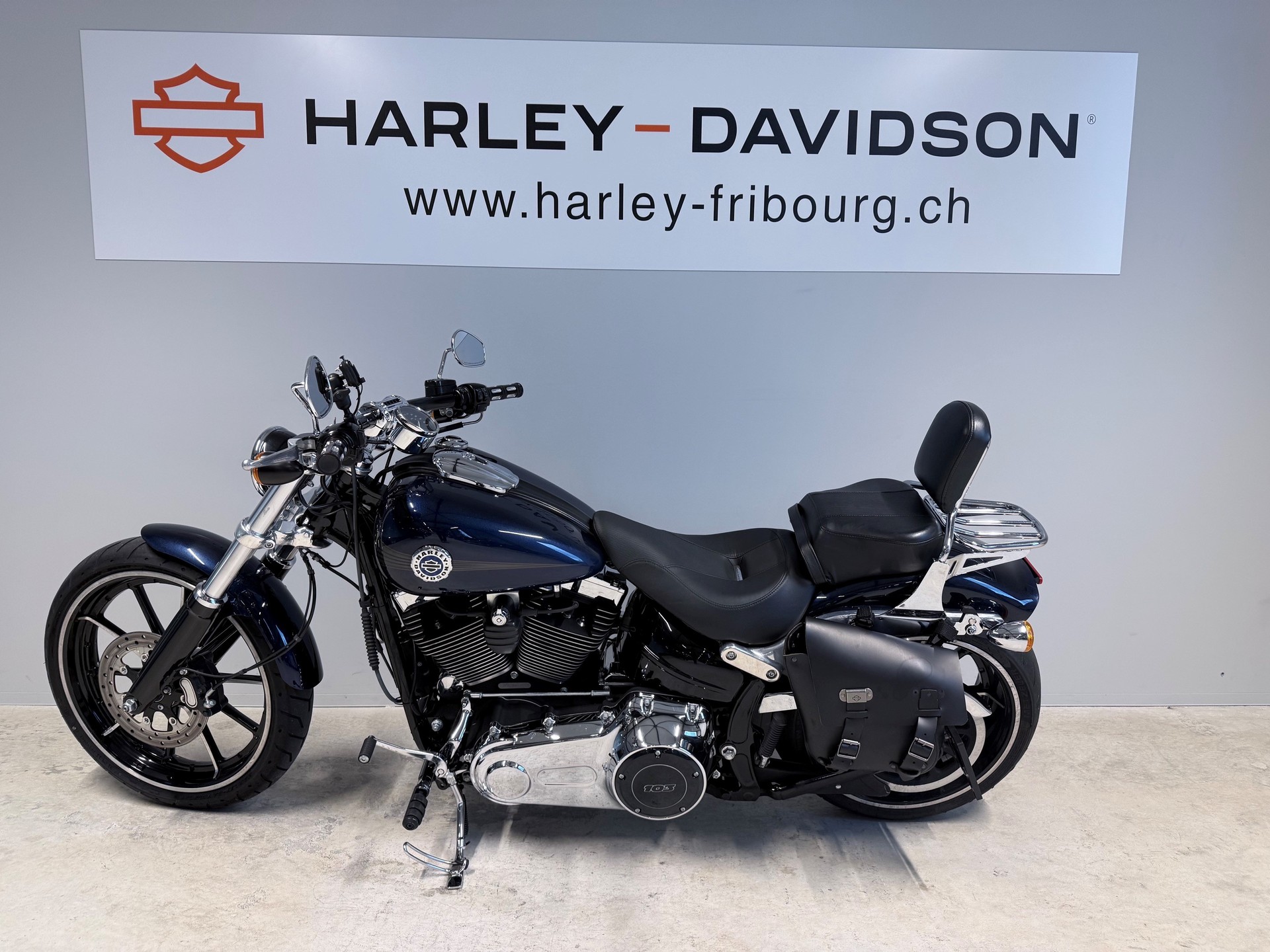 HARLEY-DAVIDSON FXSB Breakout 103 ABS-showroom-element-3