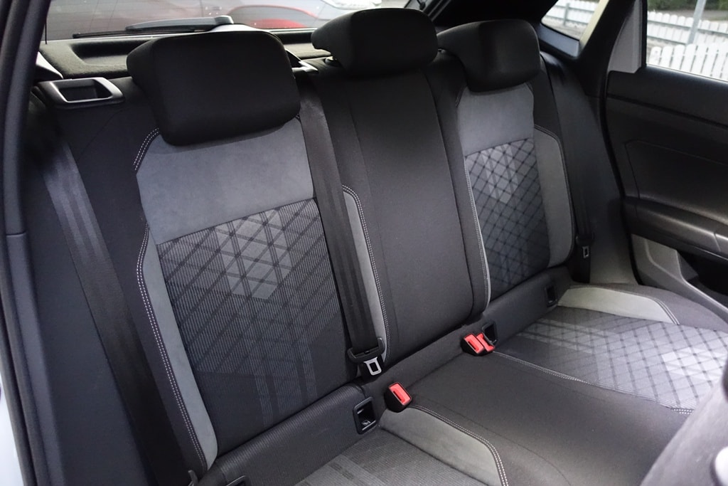 VW Polo 1.0 TSI R-Line DSG-image-13