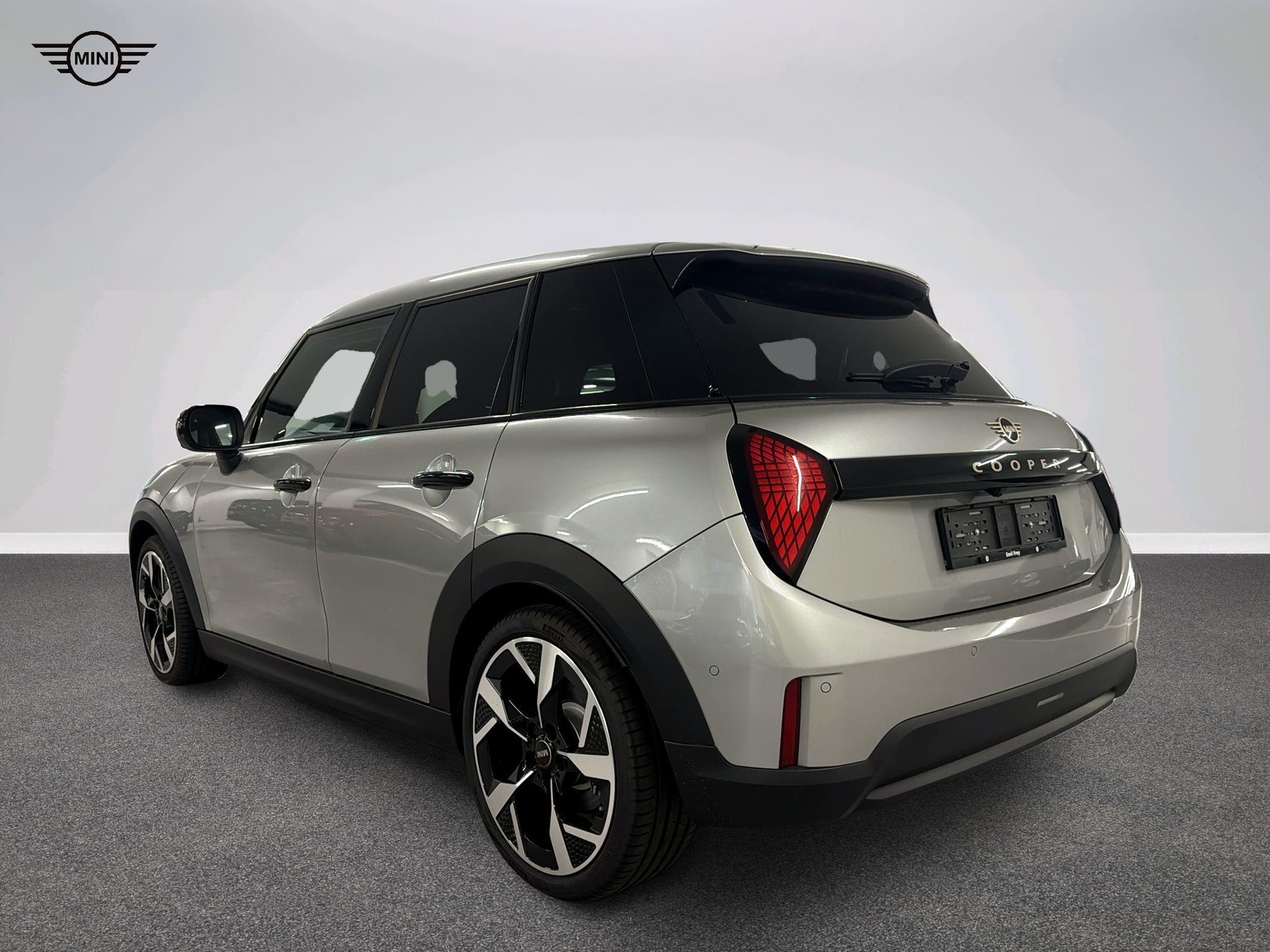 MINI Cooper 5 door C-image-3