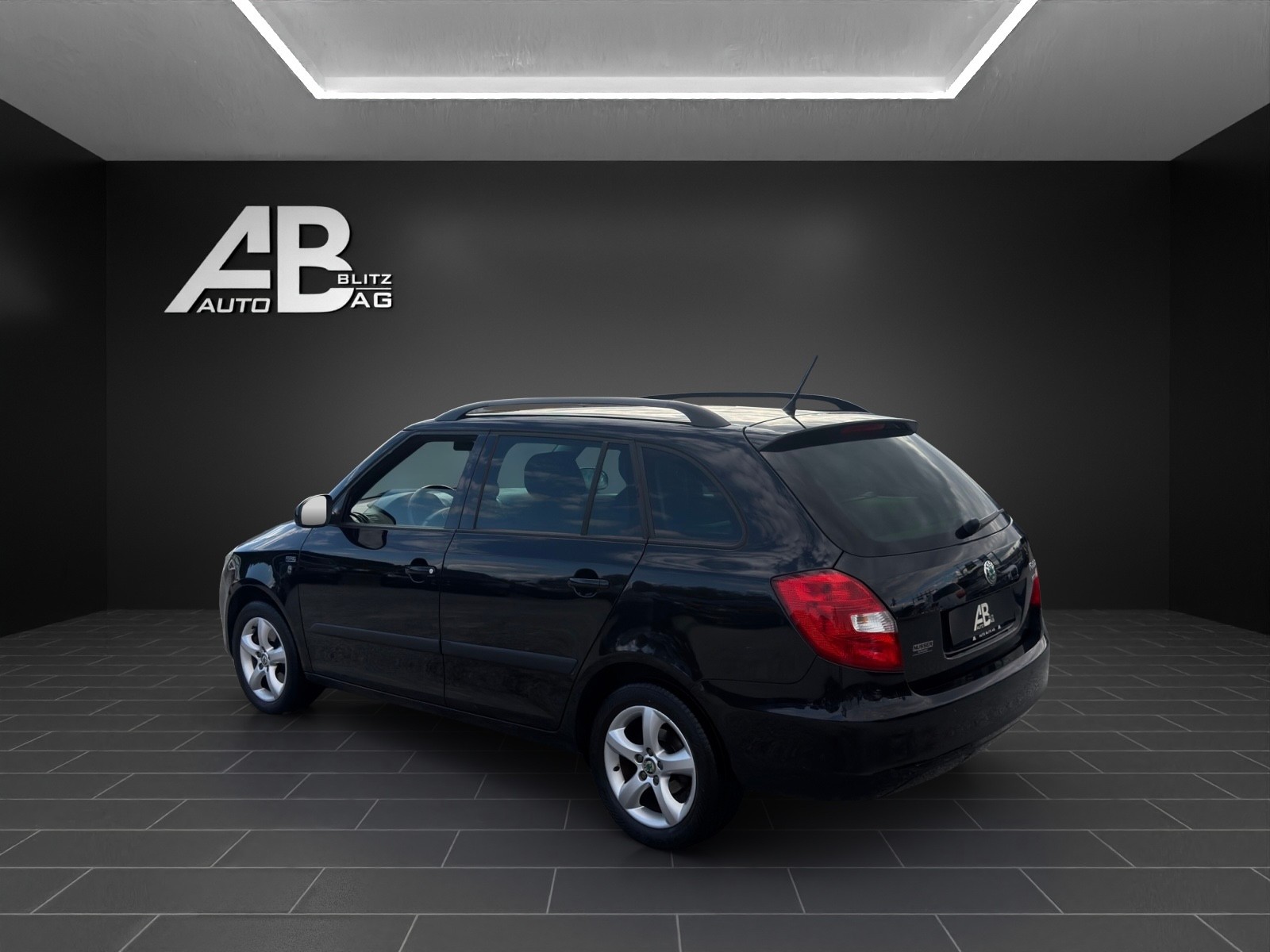 SKODA Fabia 1.2 TSI Ambition Plus DSG mit 105 PS-image-2