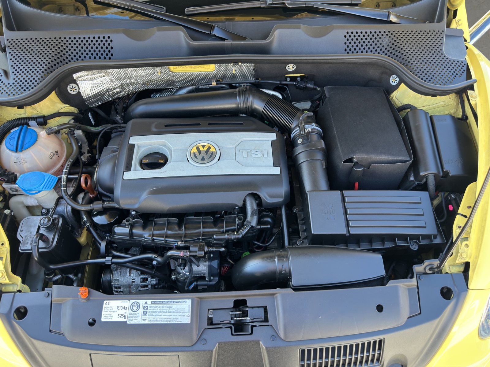 VW Beetle 2.0 TSI Sport DSG-image-14