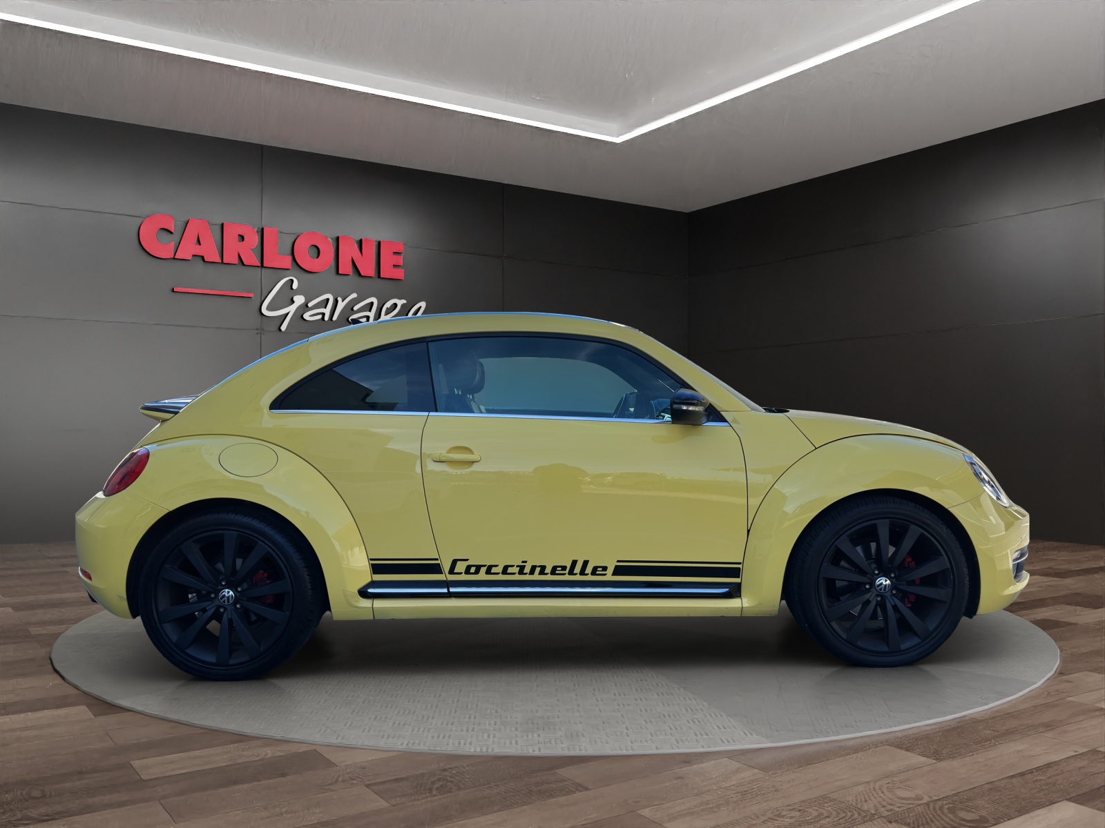 VW Beetle 2.0 TSI Sport DSG-image-1