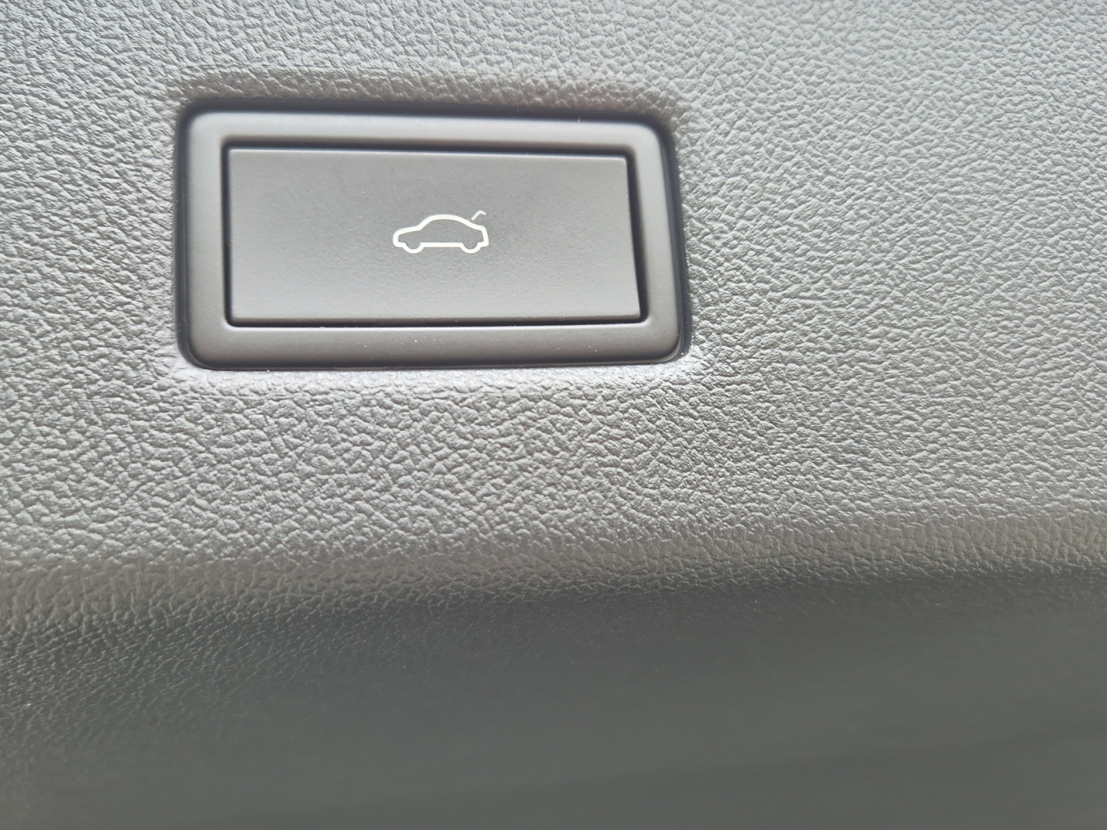 FORD Explorer Elektro 77kWh Extended Range-image-18