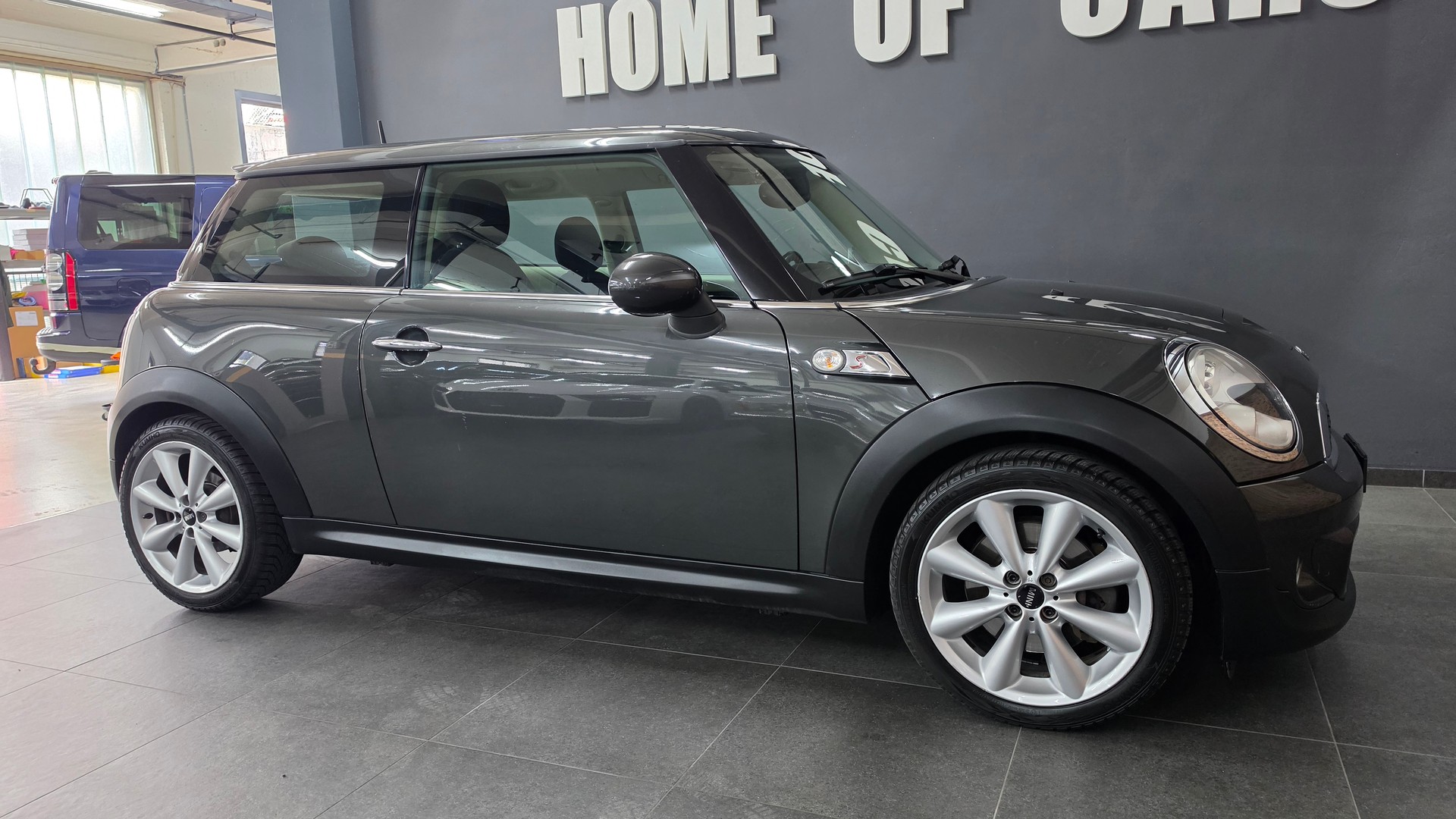 MINI Cooper S-image-13