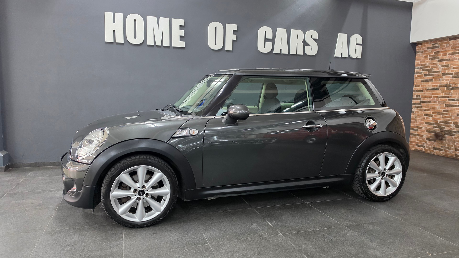 MINI Cooper S-image-3