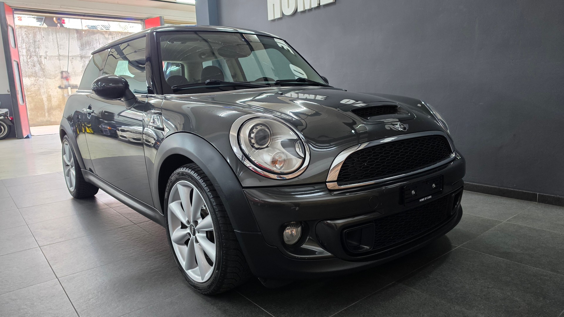 MINI Cooper S-image-16