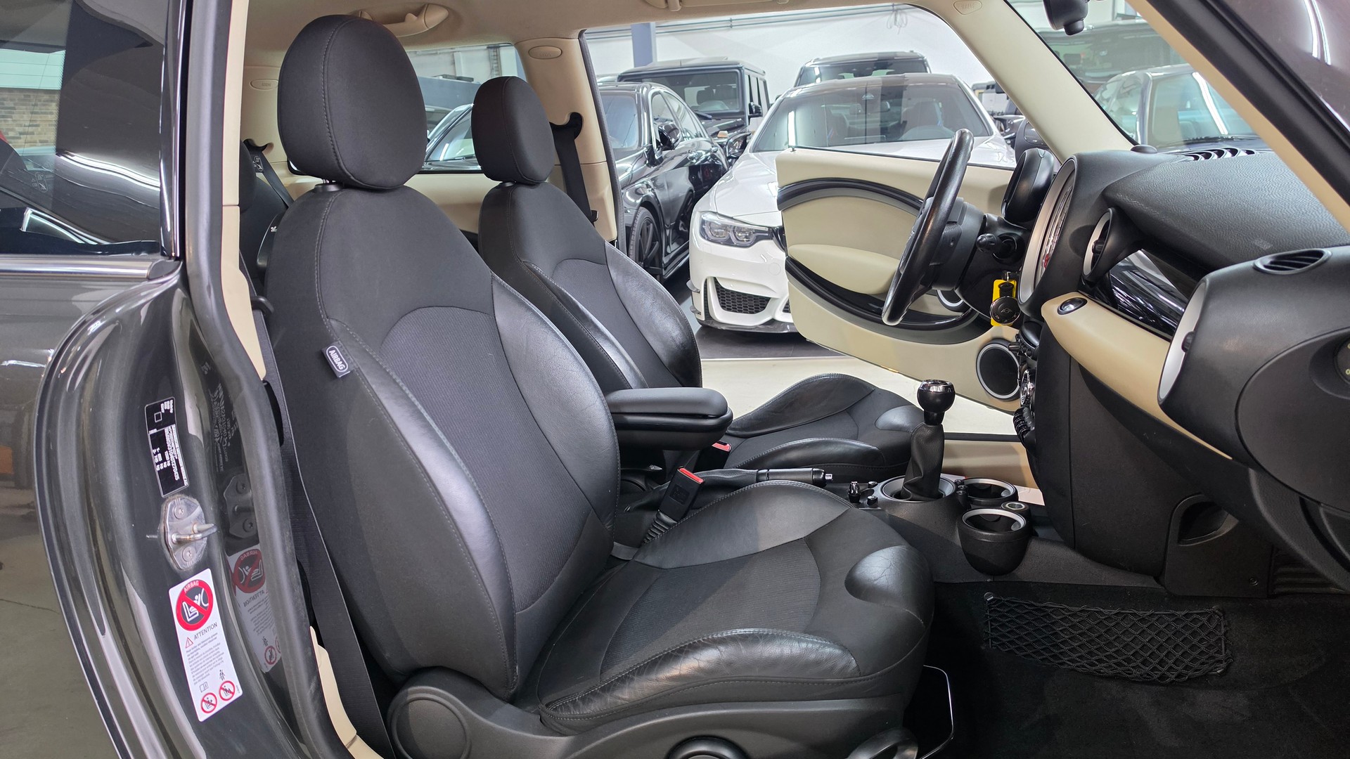 MINI Cooper S-image-22