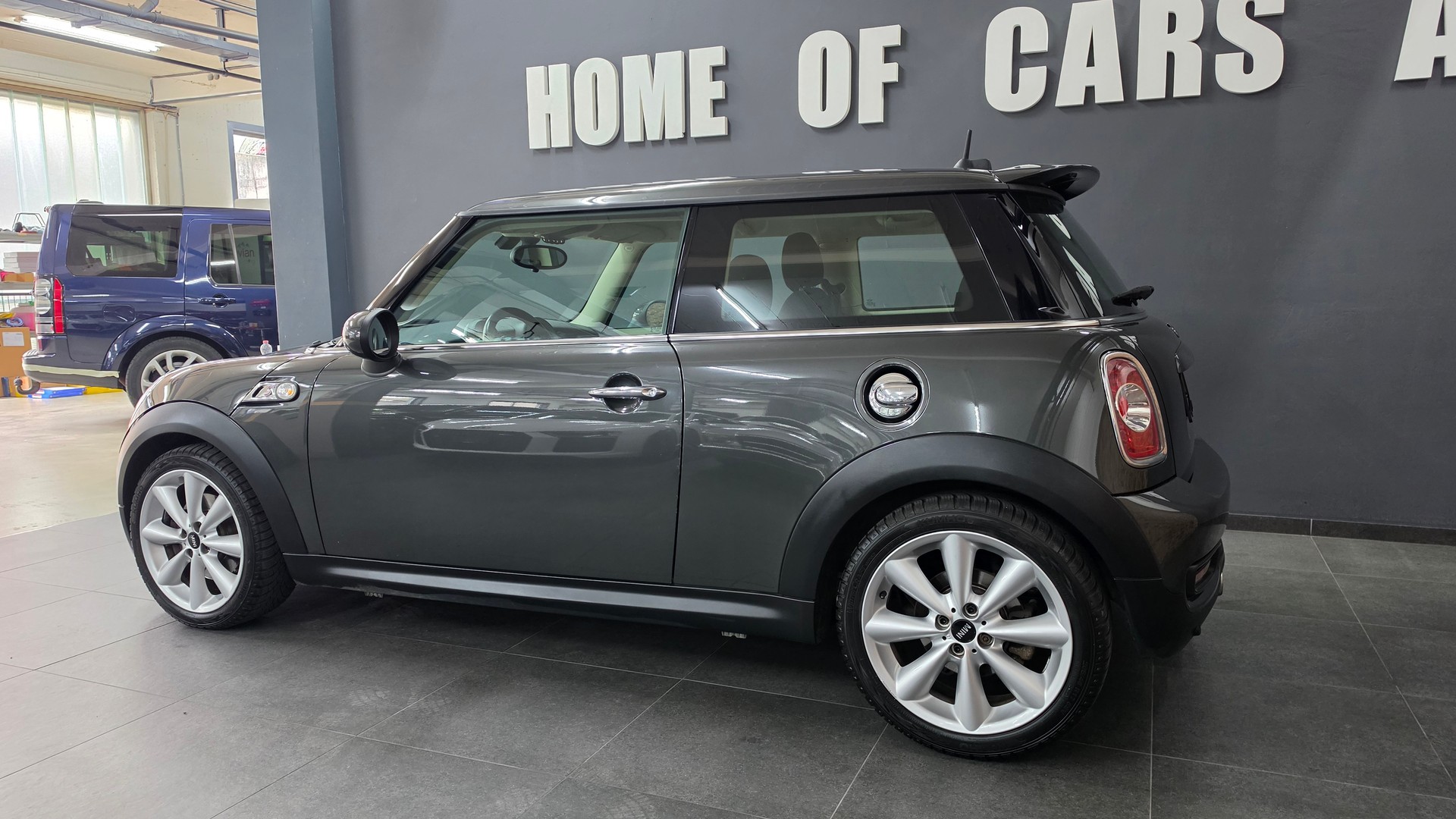 MINI Cooper S-image-5