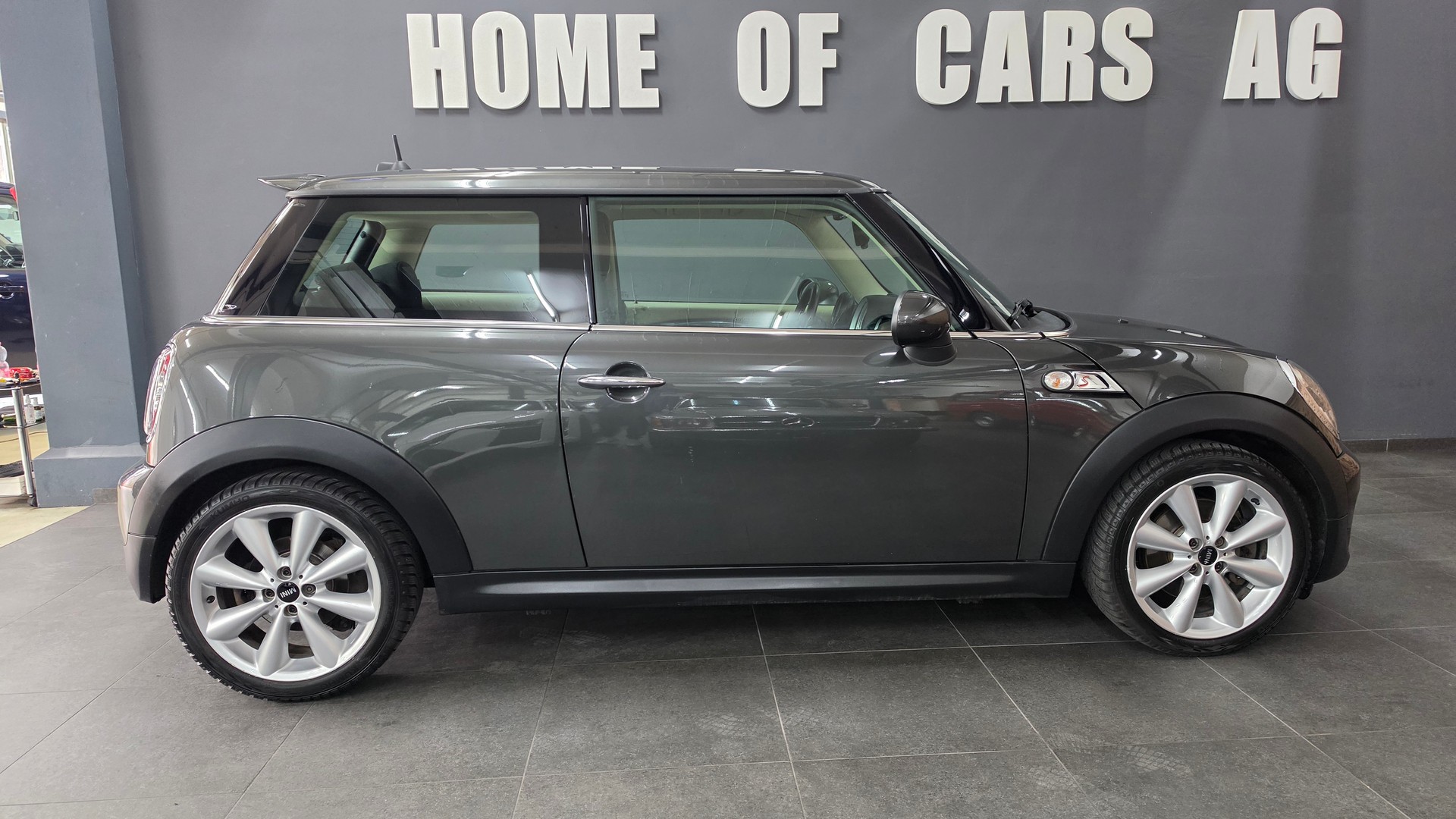 MINI Cooper S-image-12