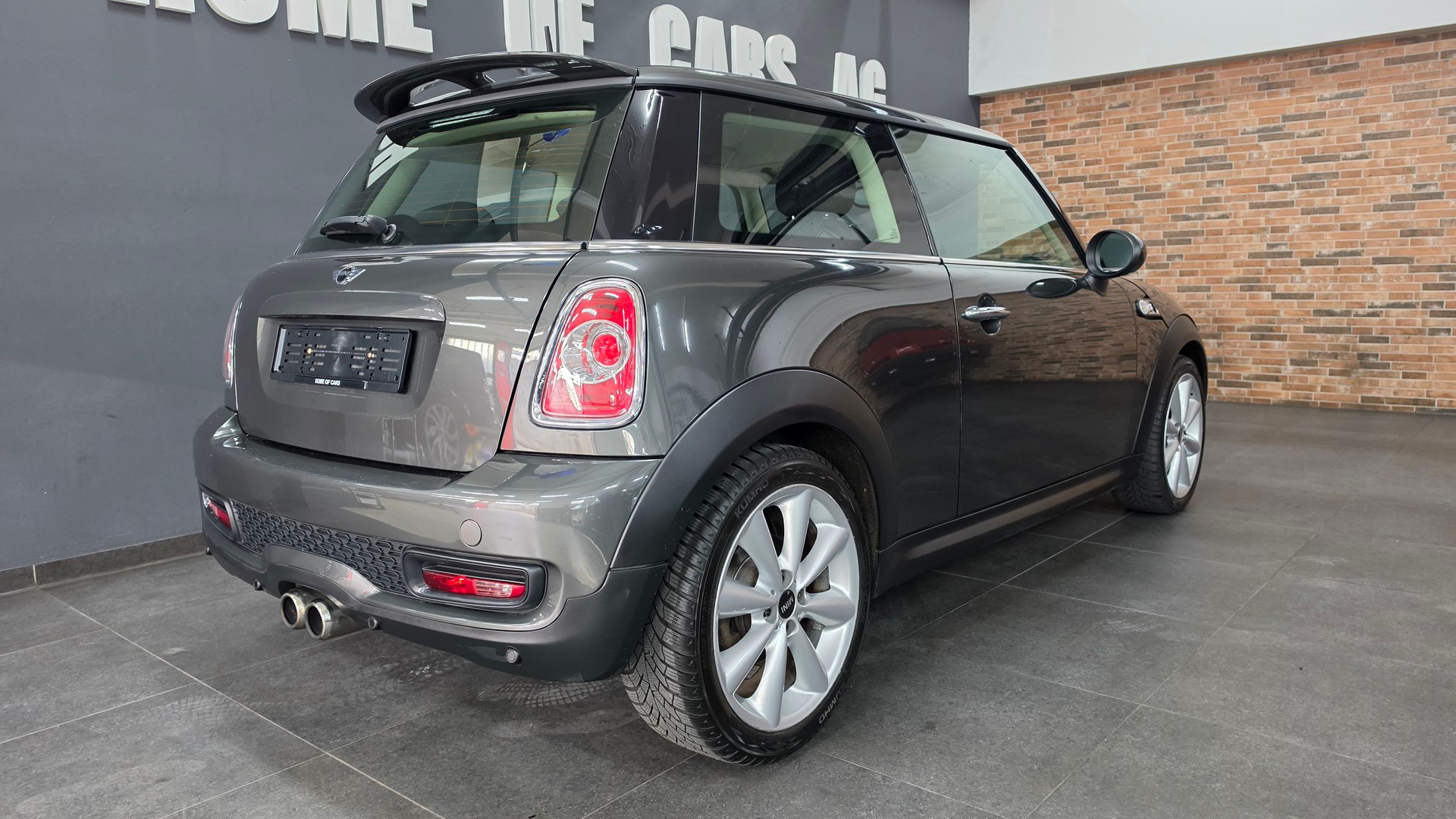 MINI Cooper S-image-10