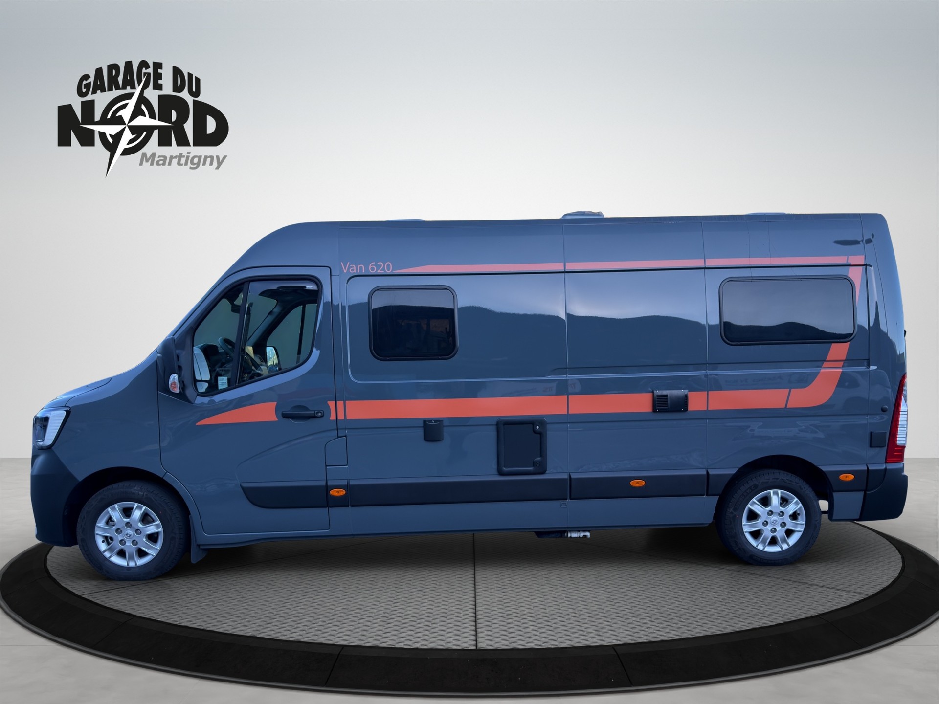 RENAULT Ahron VAN 620-image-2
