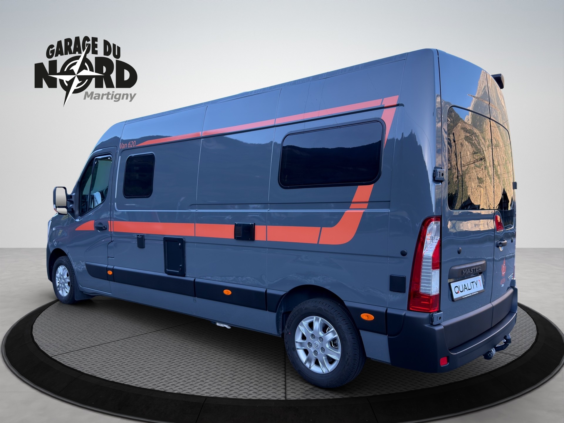 RENAULT Ahron VAN 620-image-3