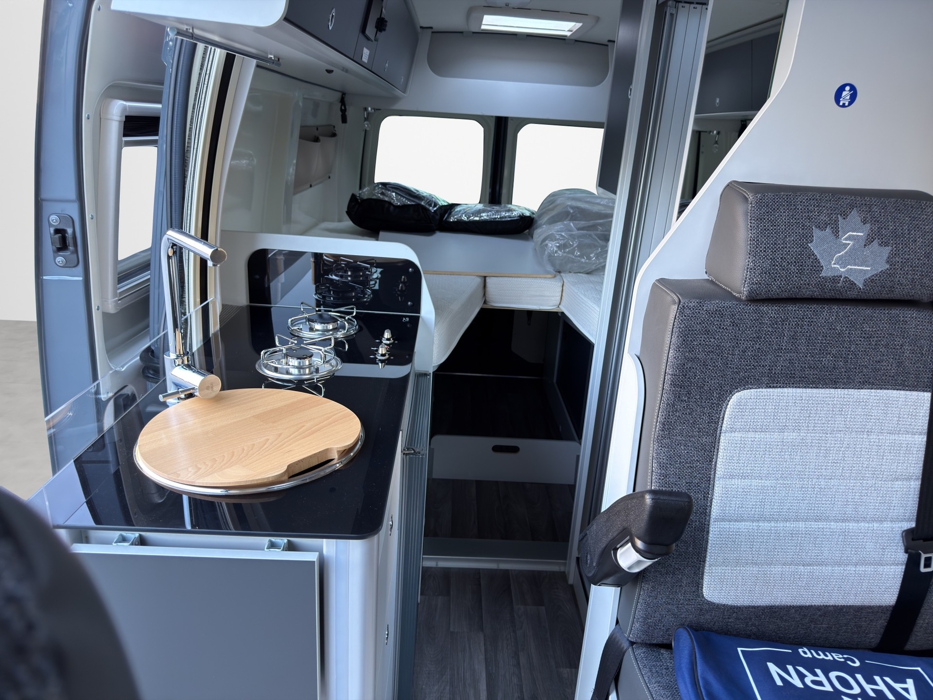 RENAULT Ahron VAN 620-image-17