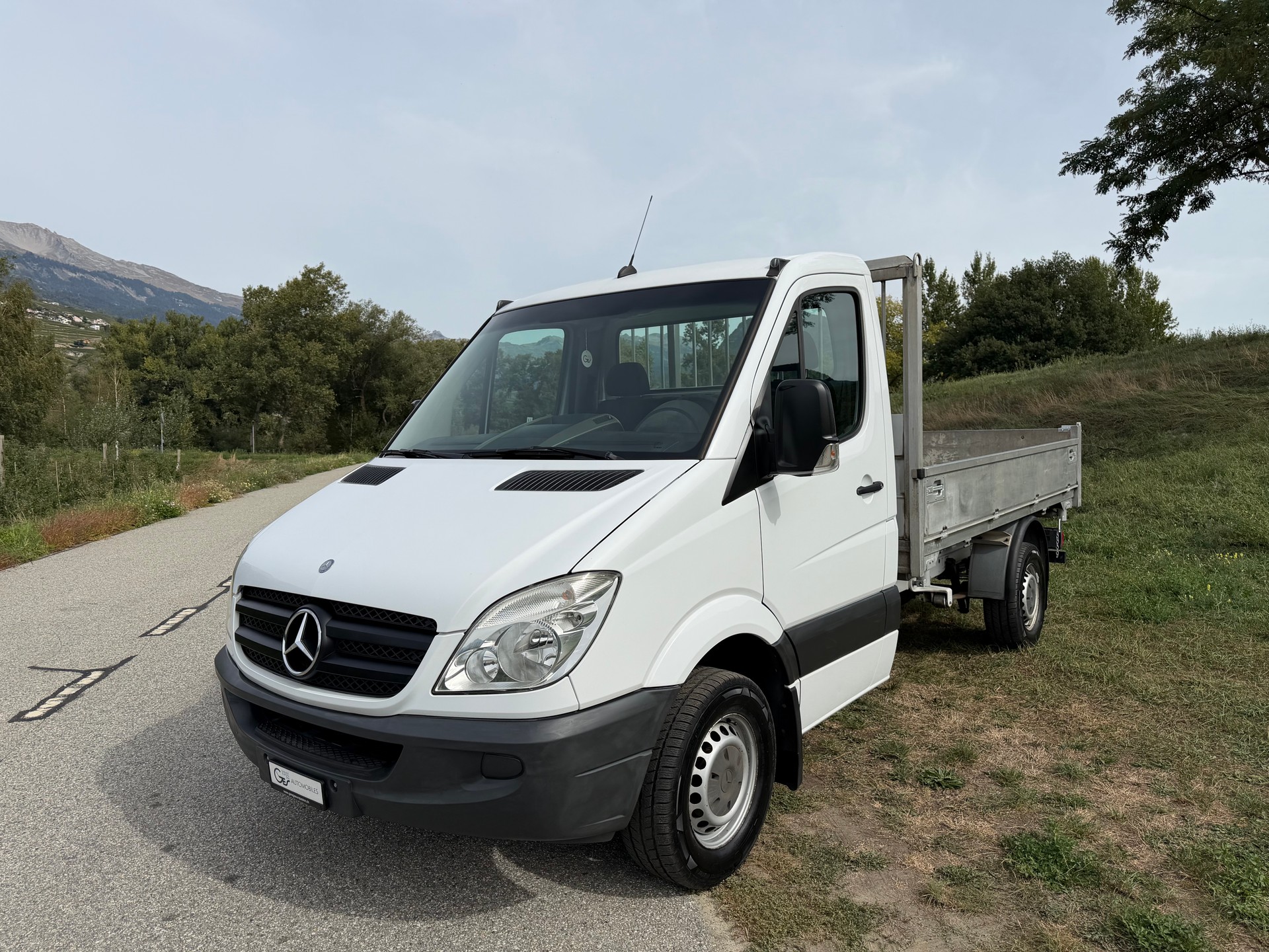 MERCEDES-BENZ Sprinter 316 CDI Standard-image-1