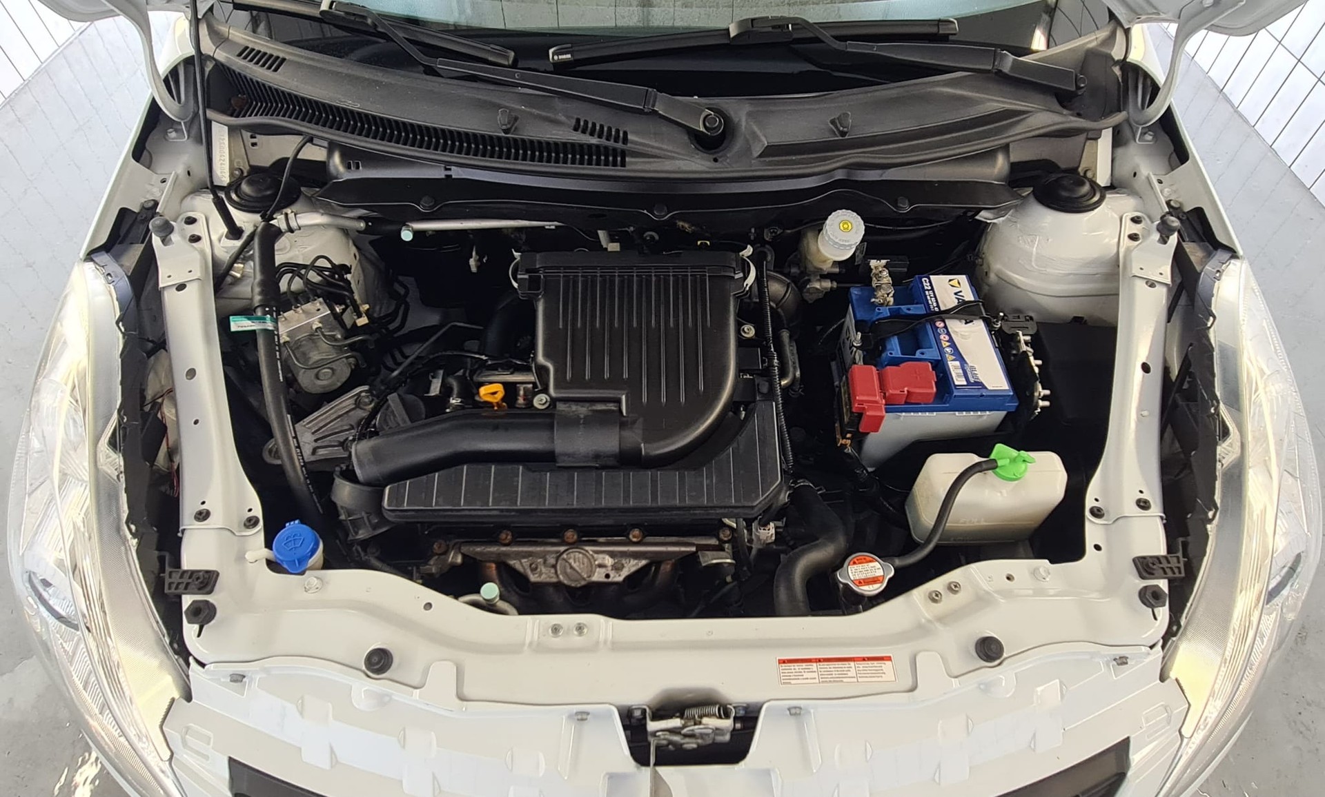 SUZUKI Swift 1.2i 16V GL Top Sergio Cellano 4x4-image-8