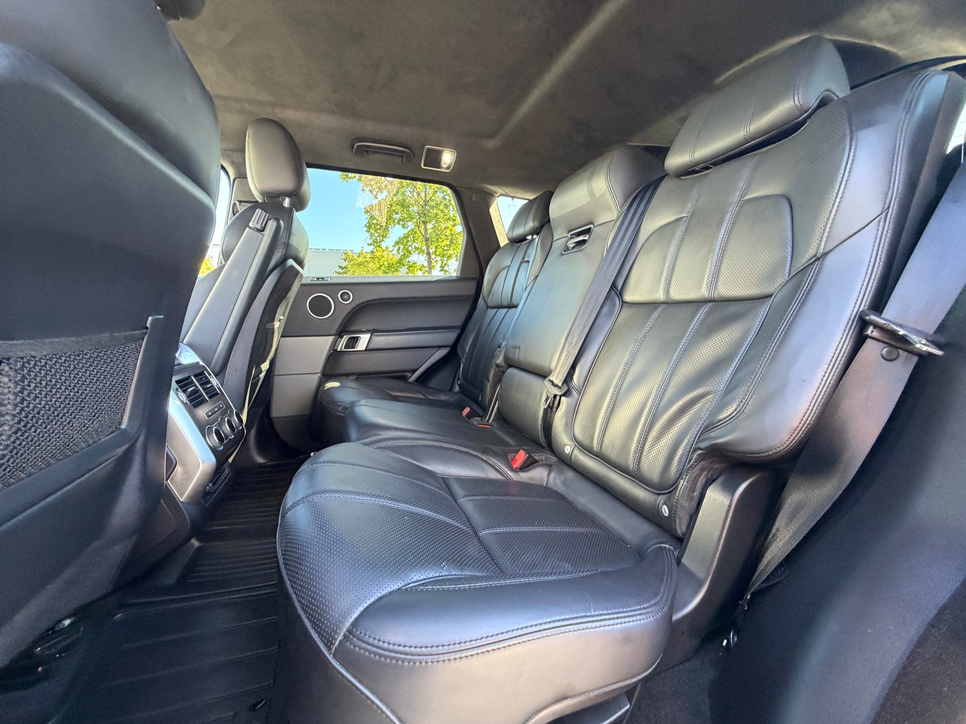 LAND ROVER Range Rover Sport 4.4 SDV8 HSE Automatic-image-12