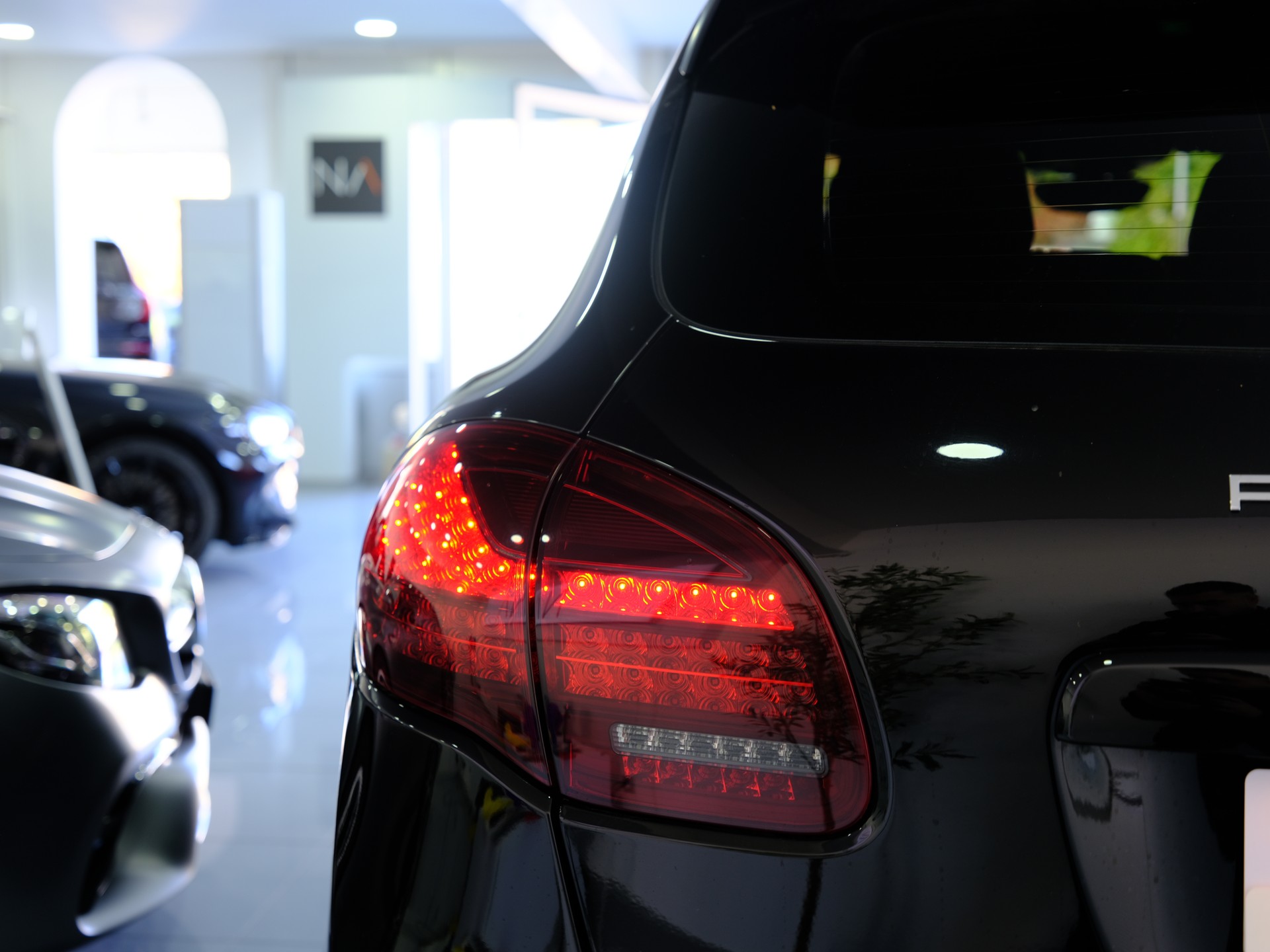 PORSCHE Cayenne S Diesel *SITZBELÜFTUNG* * PANORAMADACH*-image-13