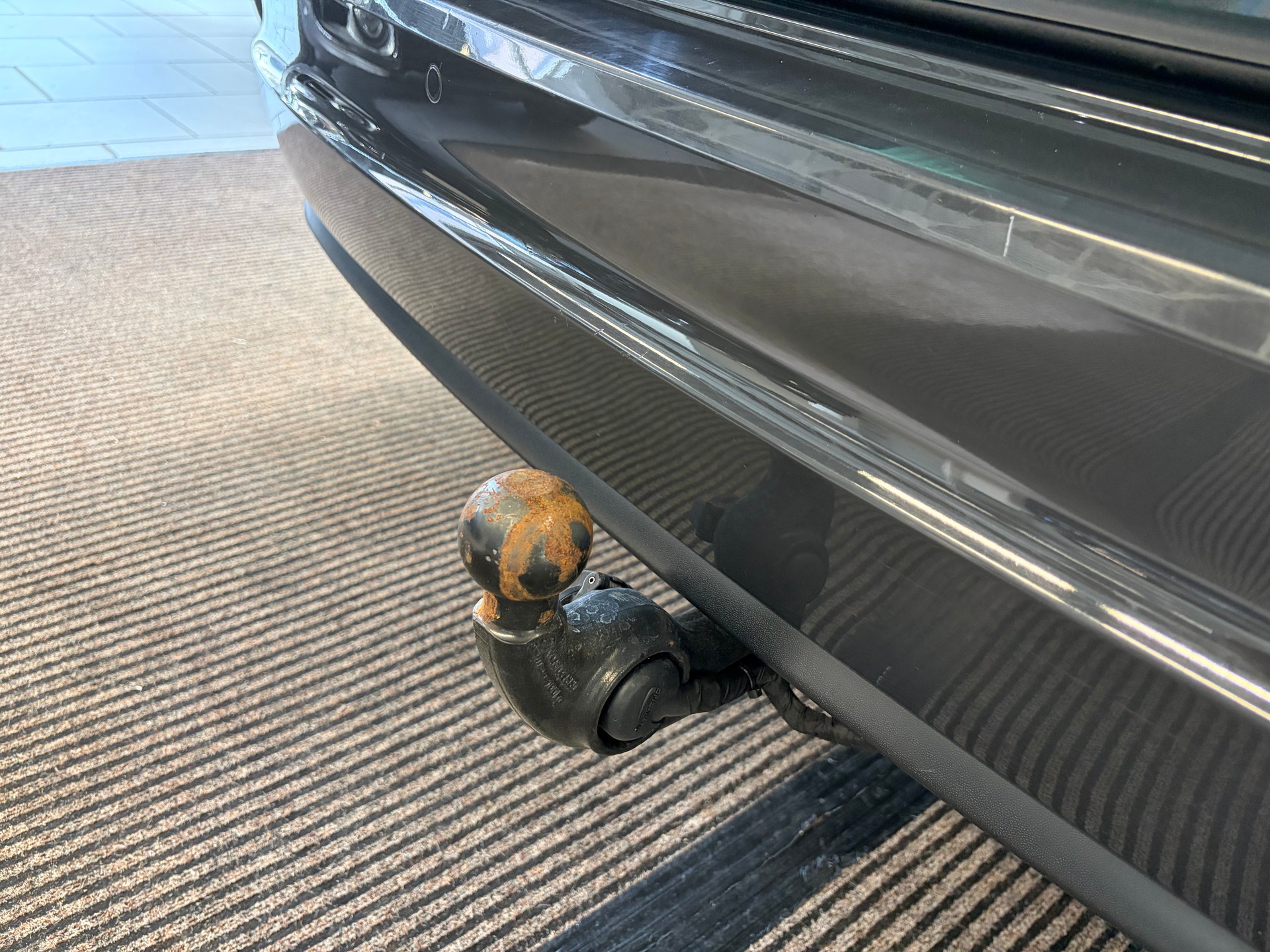 SEAT Alhambra 1.4 TSI FR Line DSG | CH | 7 Sitzer mit Kindersitzen | Elektrische Türen | AHK | Apple CarPlay/Android Auto | DAB+ |-image-32