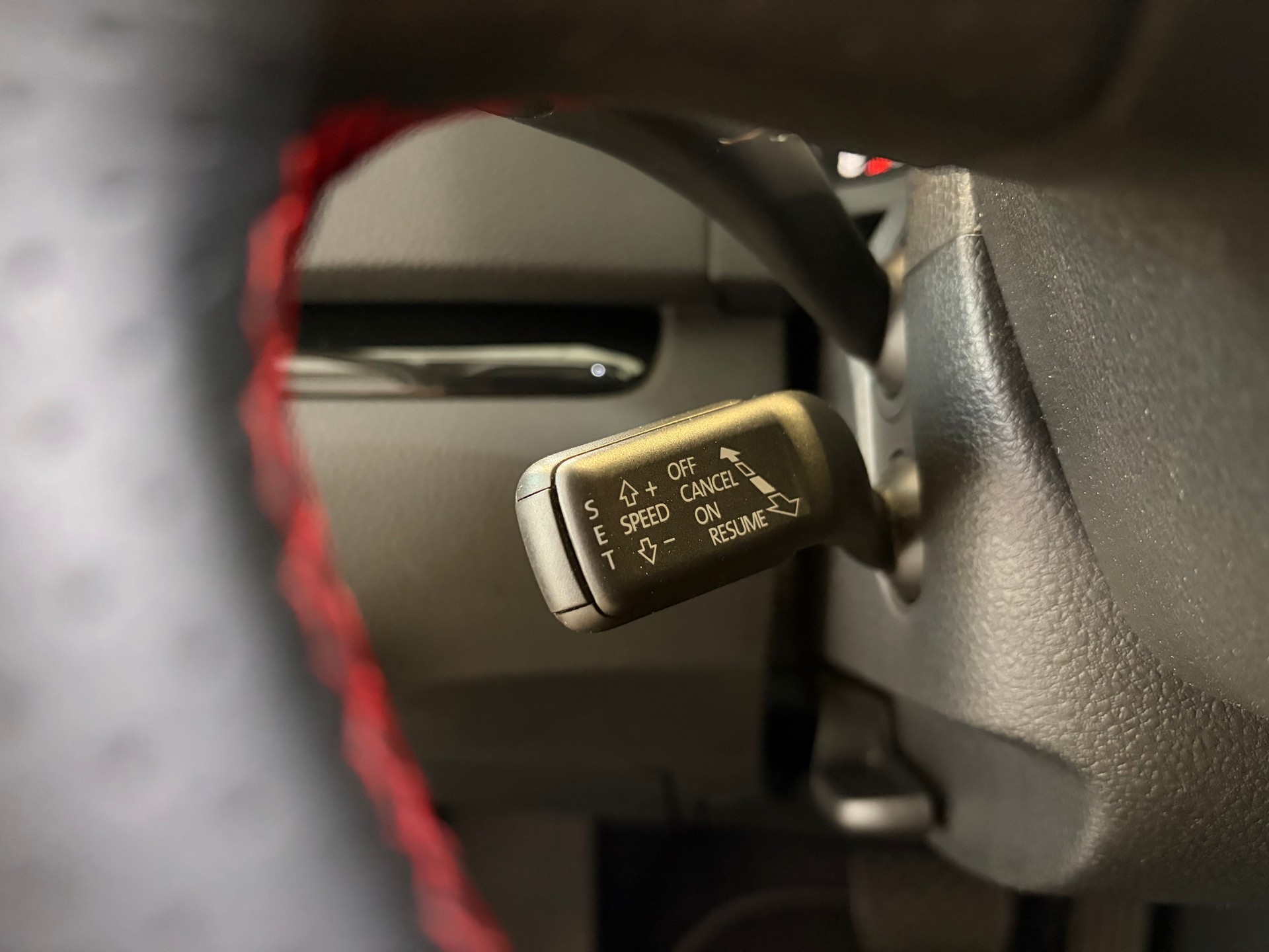 SEAT Alhambra 1.4 TSI FR Line DSG | CH | 7 Sitzer mit Kindersitzen | Elektrische Türen | AHK | Apple CarPlay/Android Auto | DAB+ |-image-20