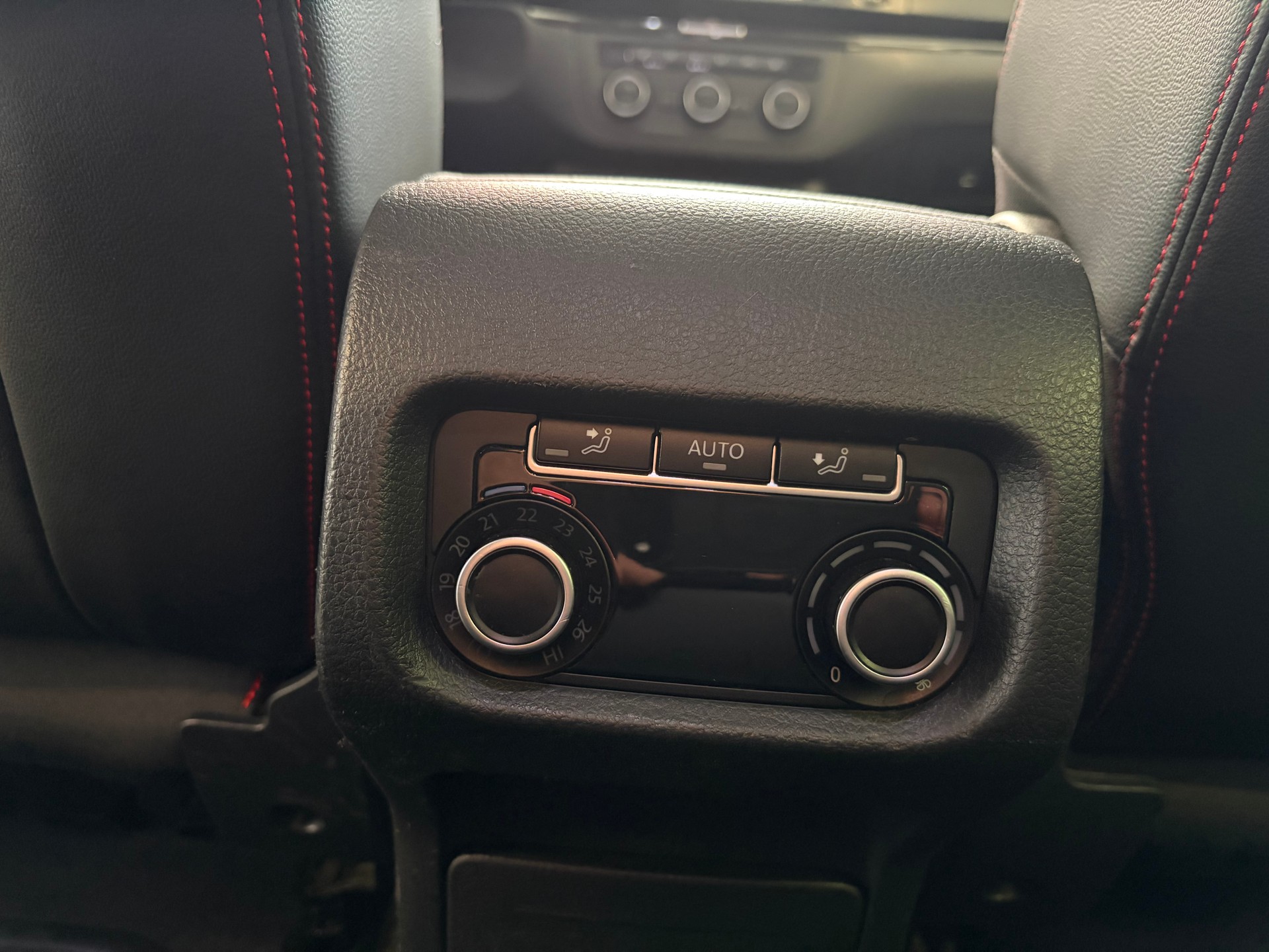SEAT Alhambra 1.4 TSI FR Line DSG | CH | 7 Sitzer mit Kindersitzen | Elektrische Türen | AHK | Apple CarPlay/Android Auto | DAB+ |-image-24