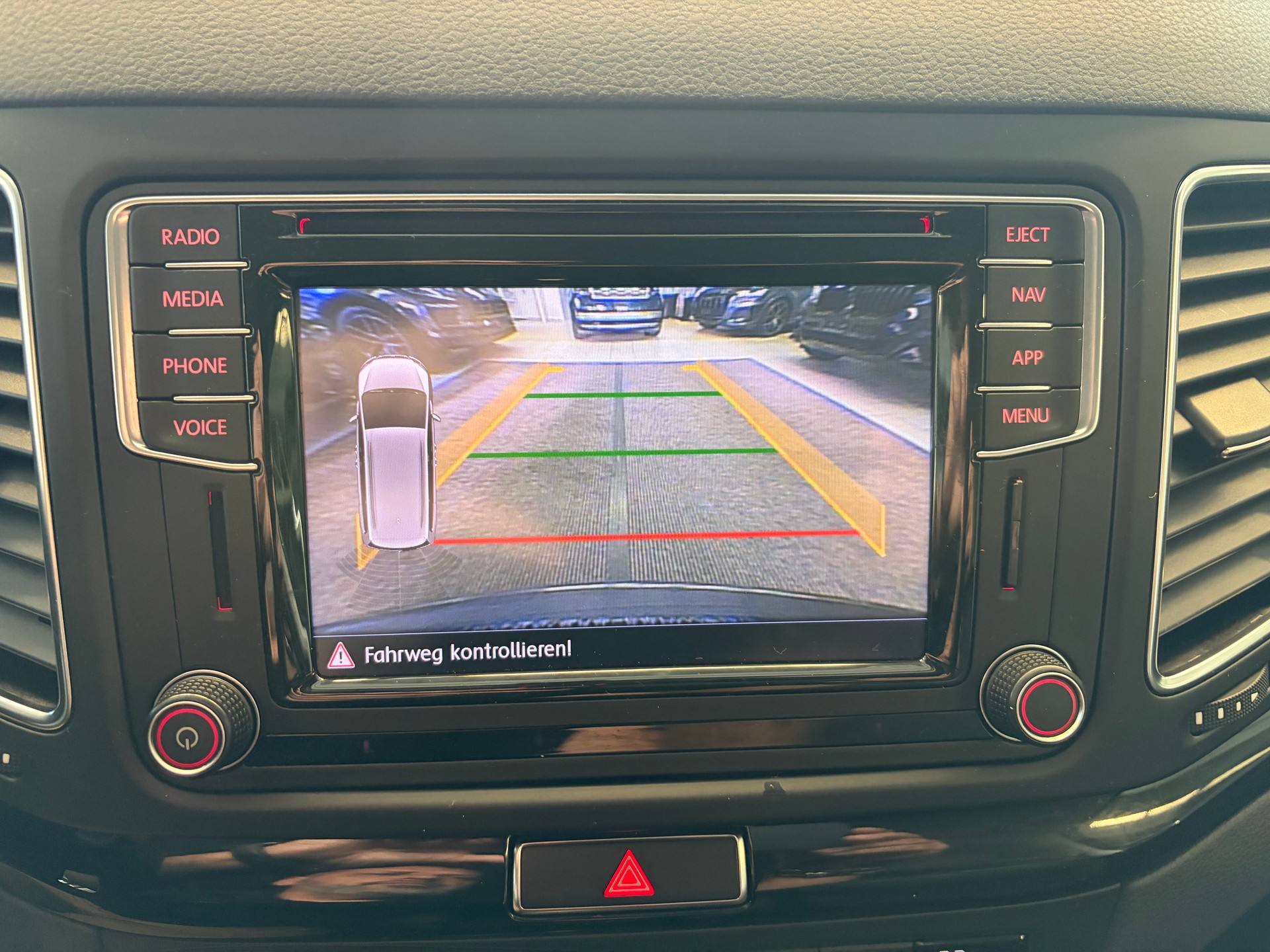 SEAT Alhambra 1.4 TSI FR Line DSG | CH | 7 Sitzer mit Kindersitzen | Elektrische Türen | AHK | Apple CarPlay/Android Auto | DAB+ |-image-16